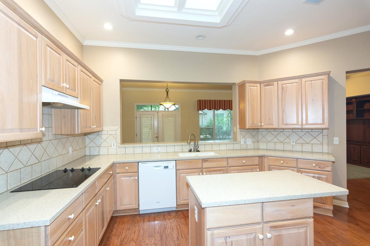 102 Harness Ln Property Photo 14
