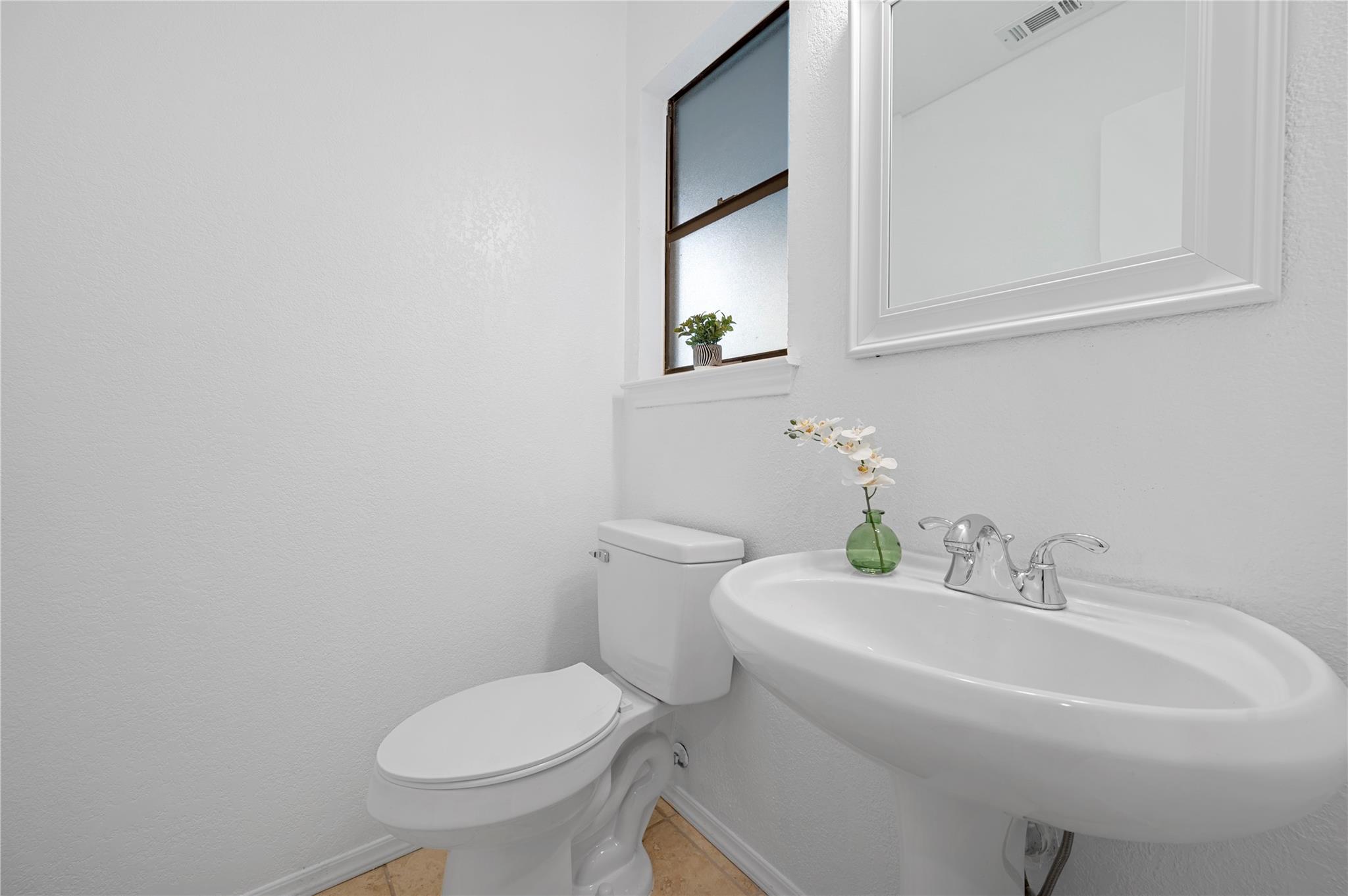 7705 Grovedale Trl Property Photo 13