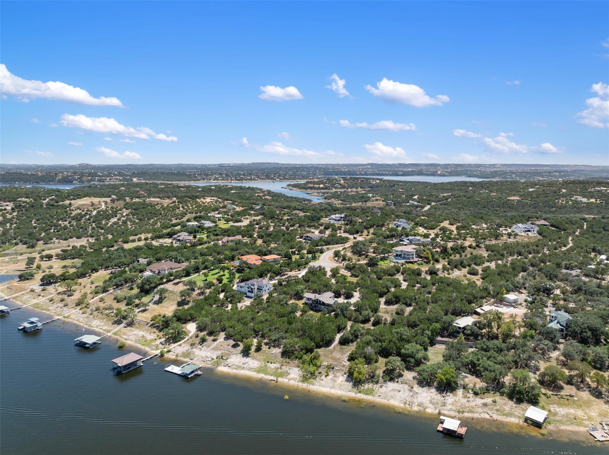 10 Thurman Bluff Dr Property Photo 22