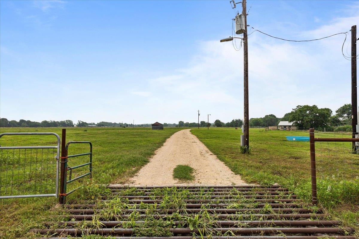 1436 Fm 2571 Property Photo 2