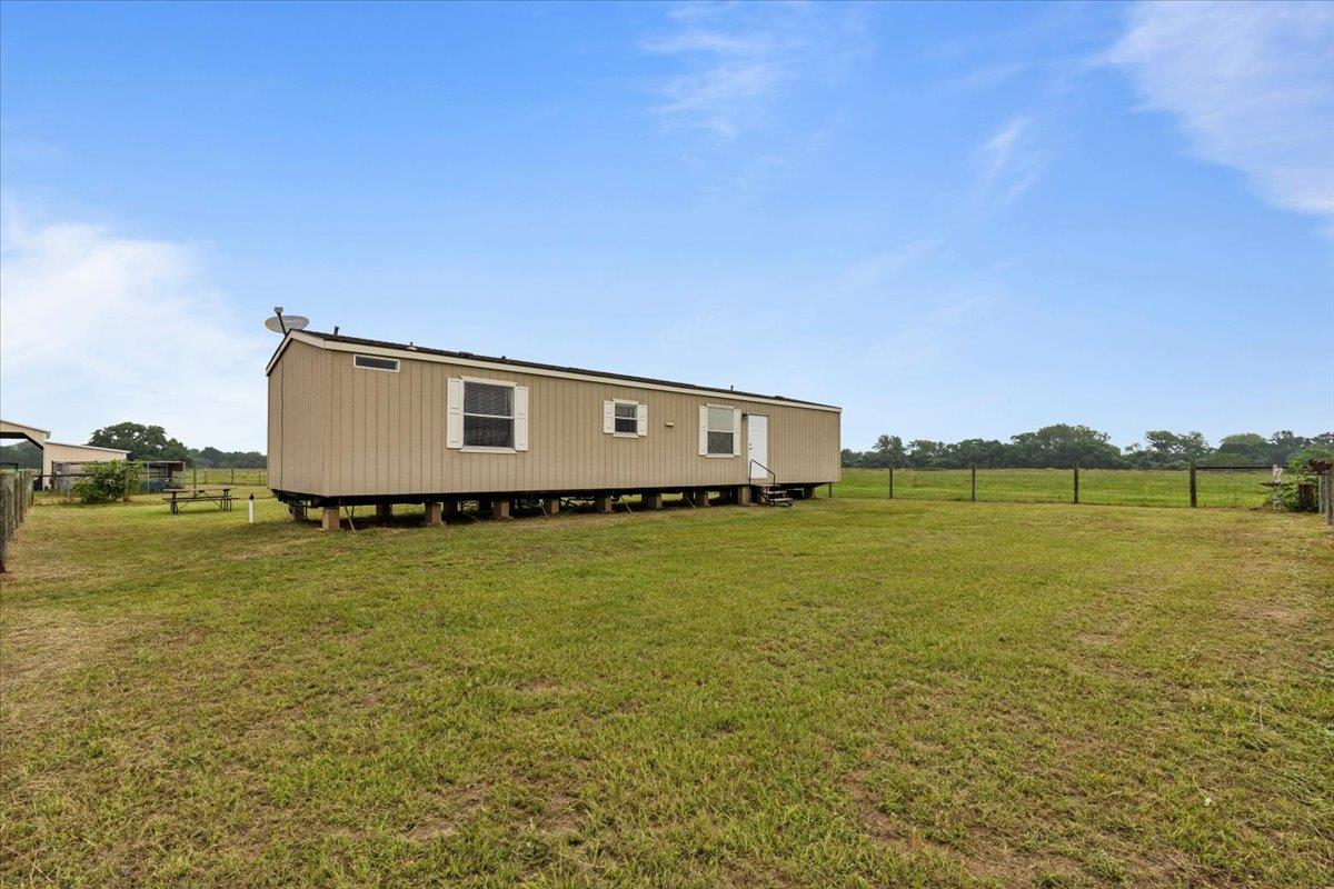 1436 Fm 2571 Property Photo 6