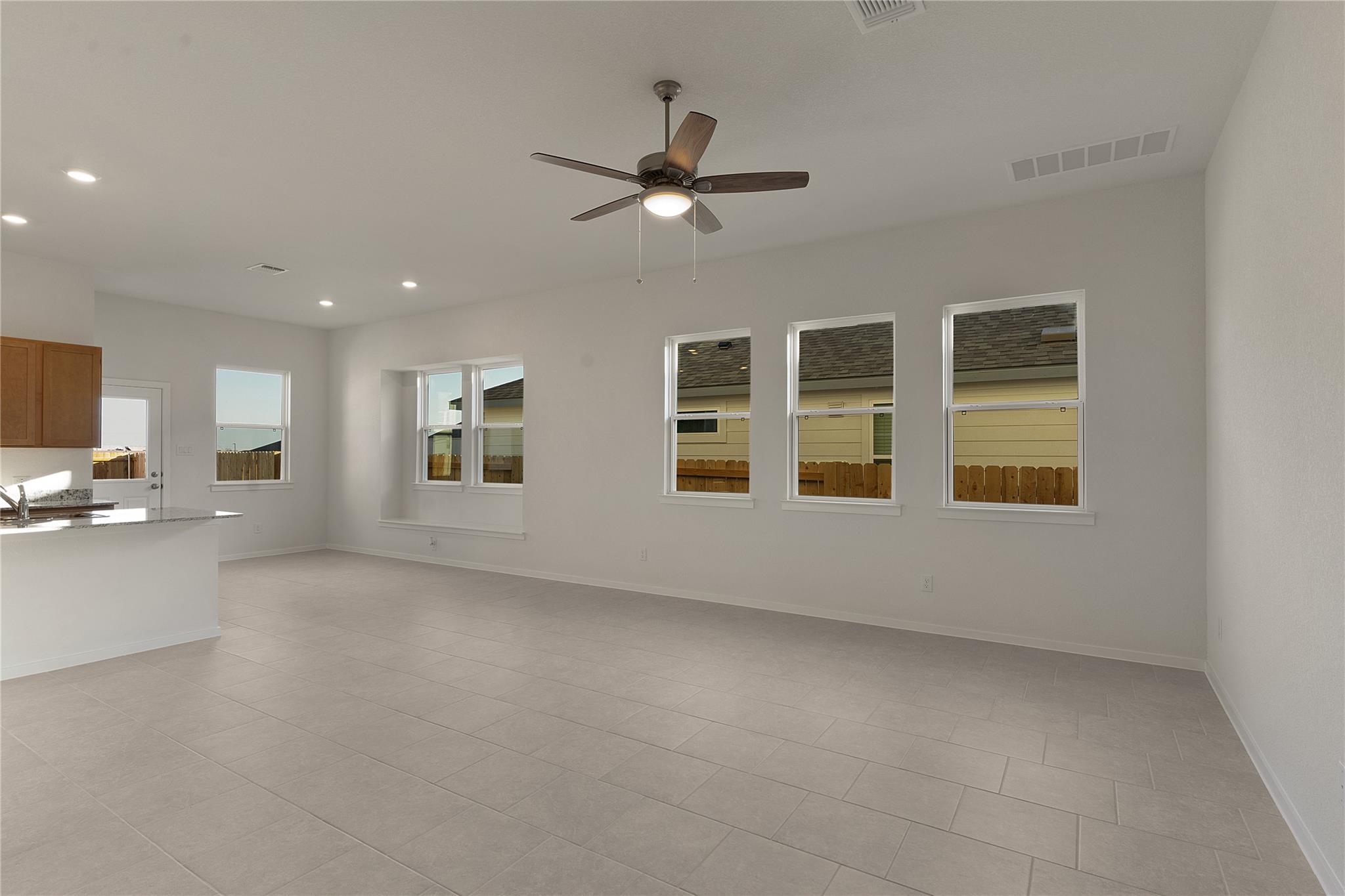 13813 Scarlett Song Dr Property Photo 13