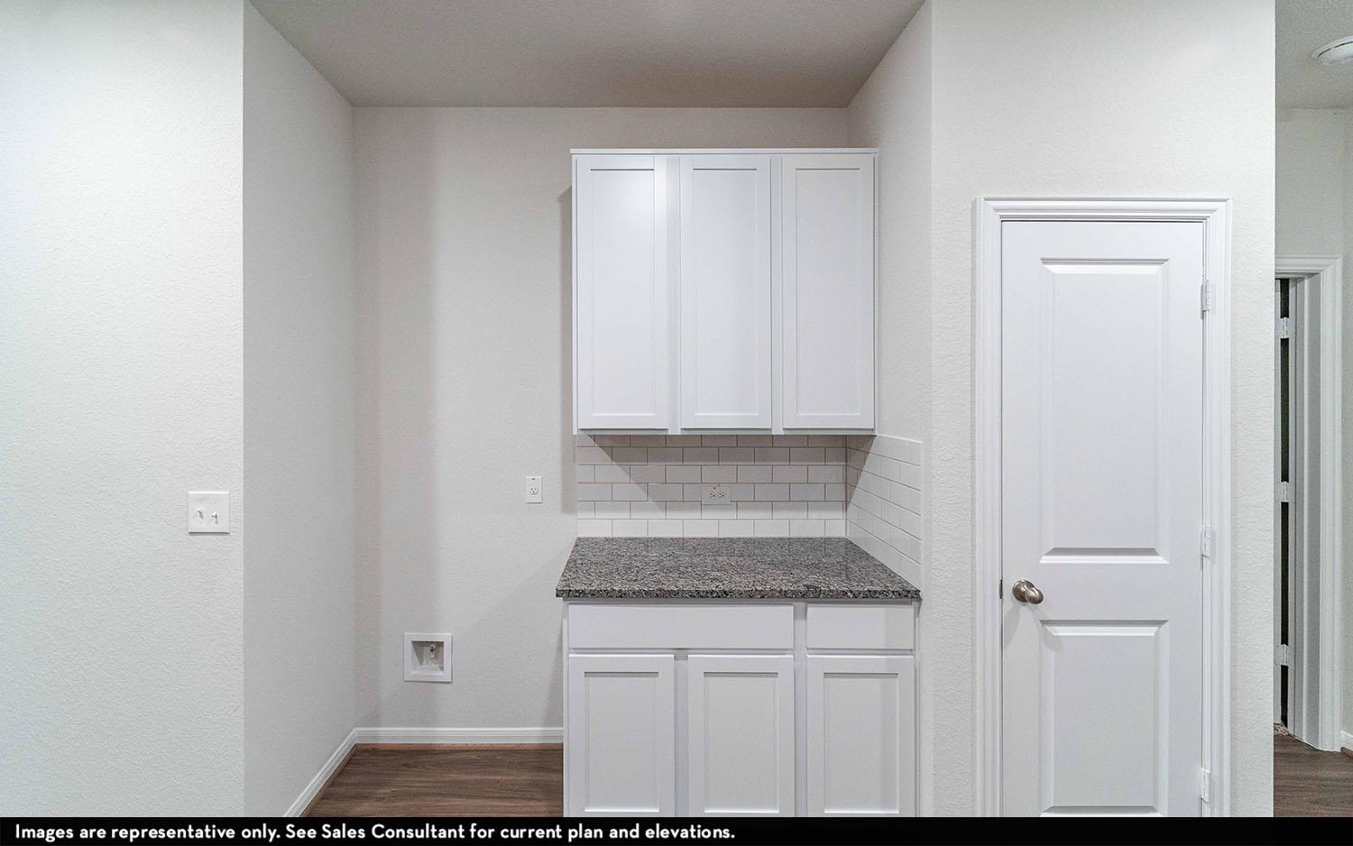 108 Zion Dr Property Photo 6