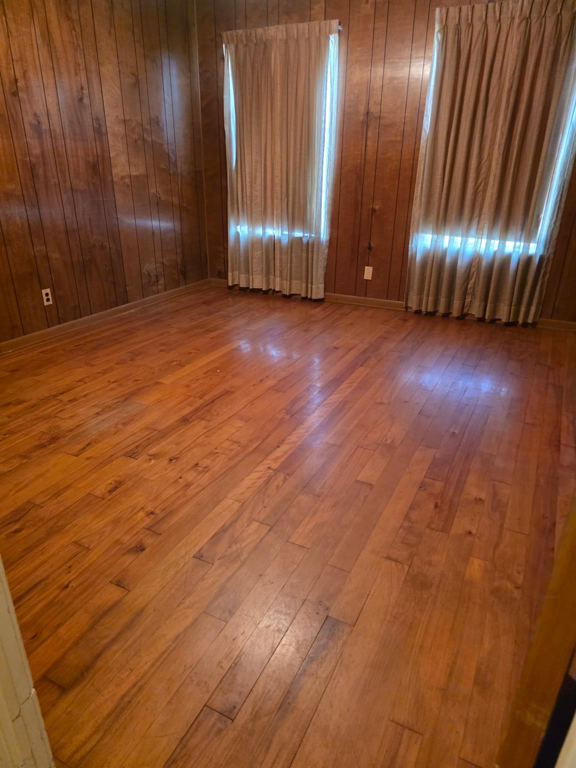 1028 Ellingson Ln Property Photo 15