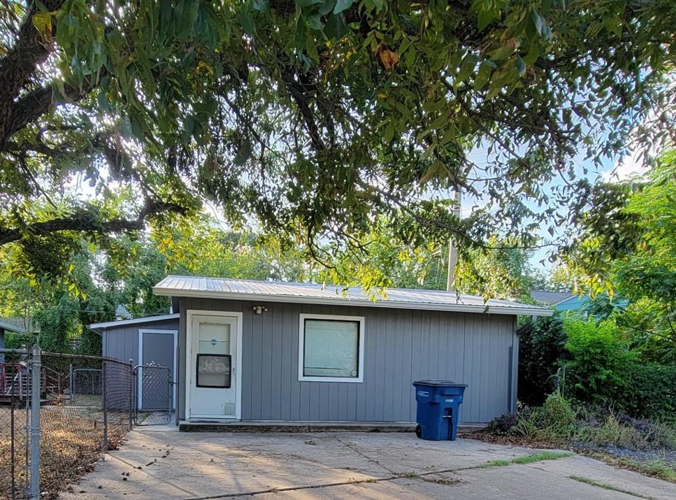 1028 Ellingson Ln Property Photo 26