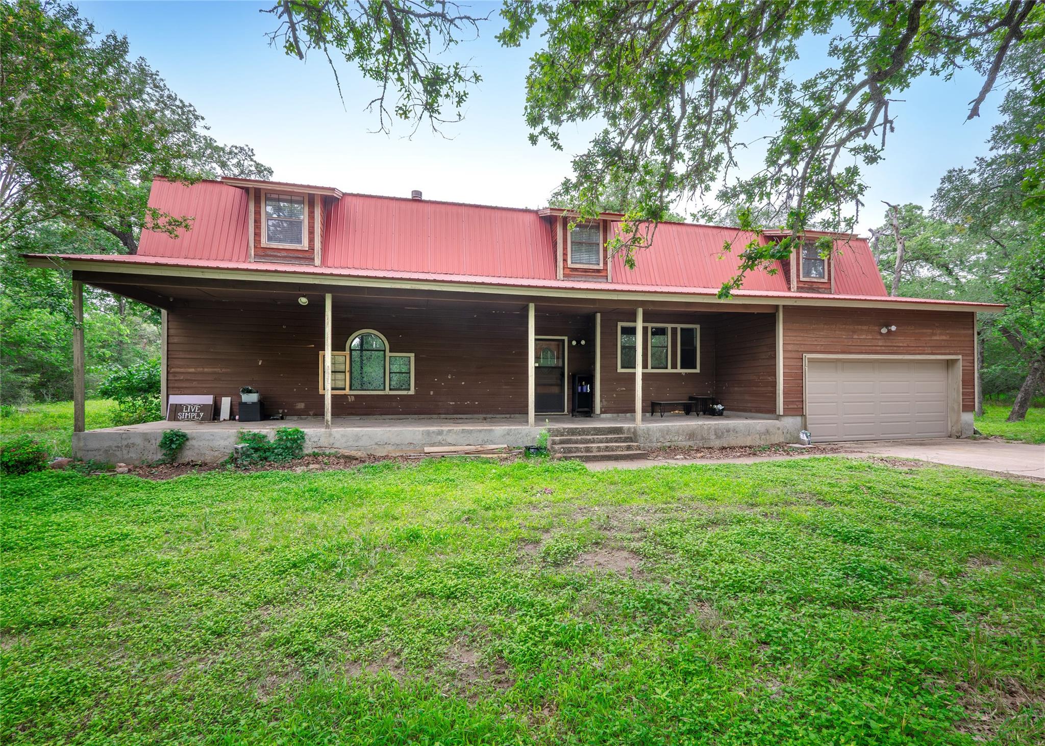 222 Indiana Rd Property Photo 1
