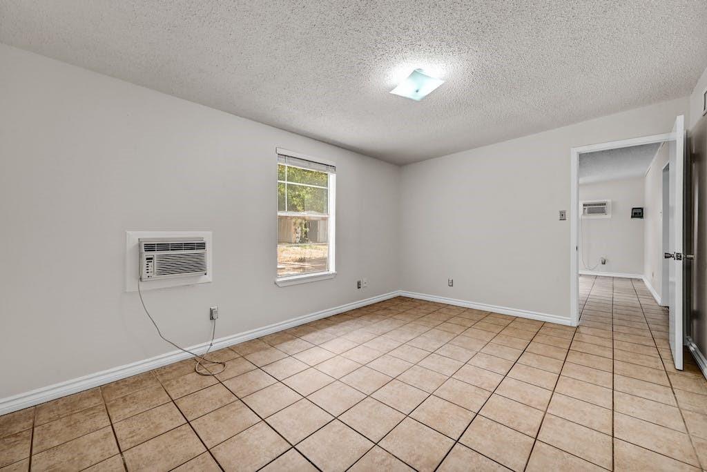 7001 Miranda Dr Property Photo 14