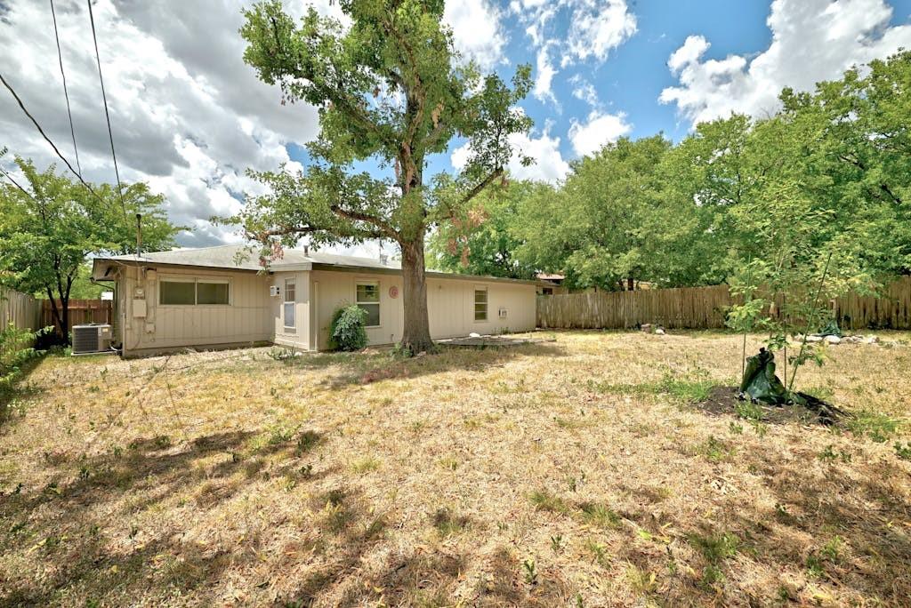 7001 Miranda Dr Property Photo 24