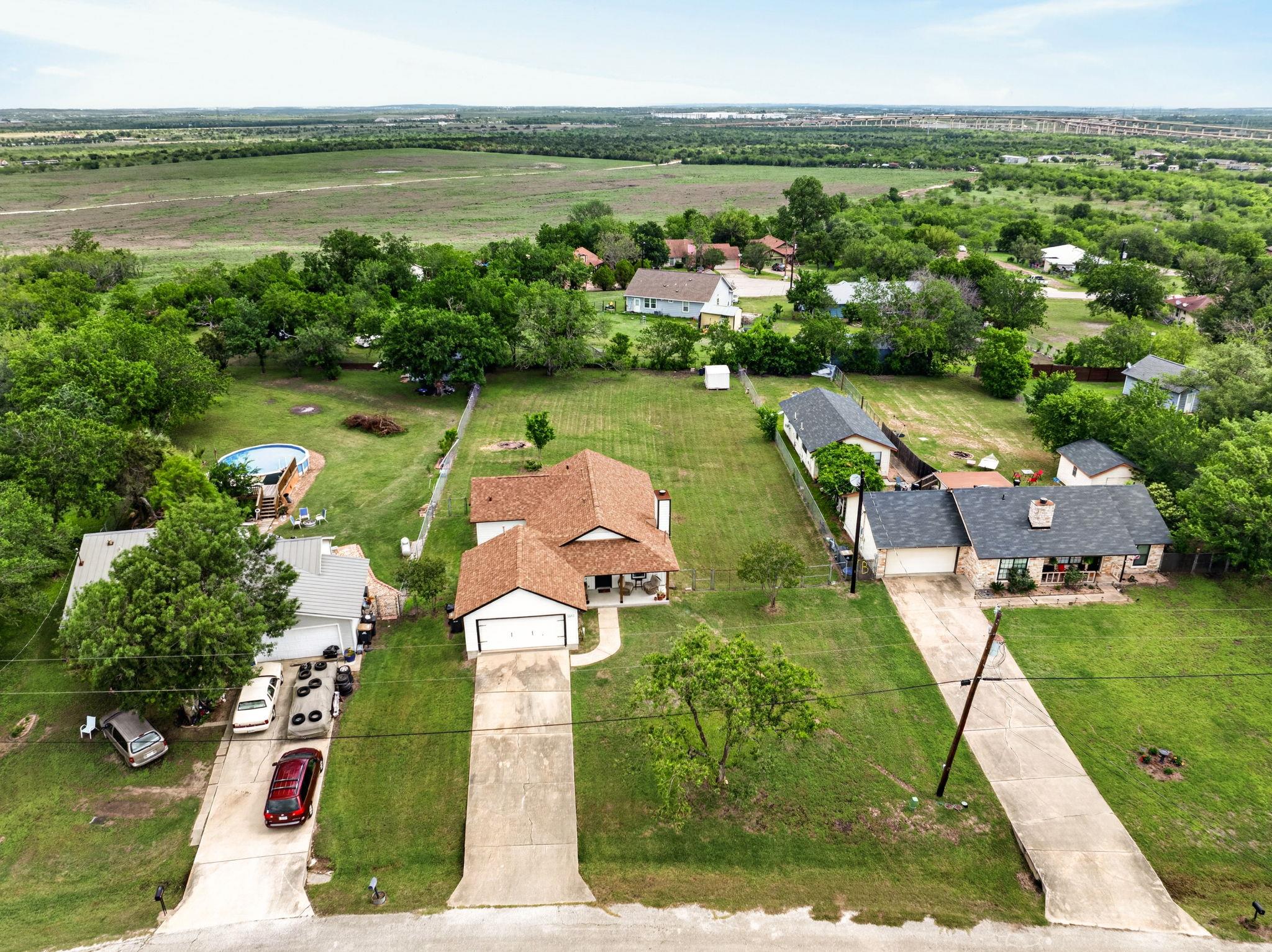 12212 Mustang Dr Property Photo 28
