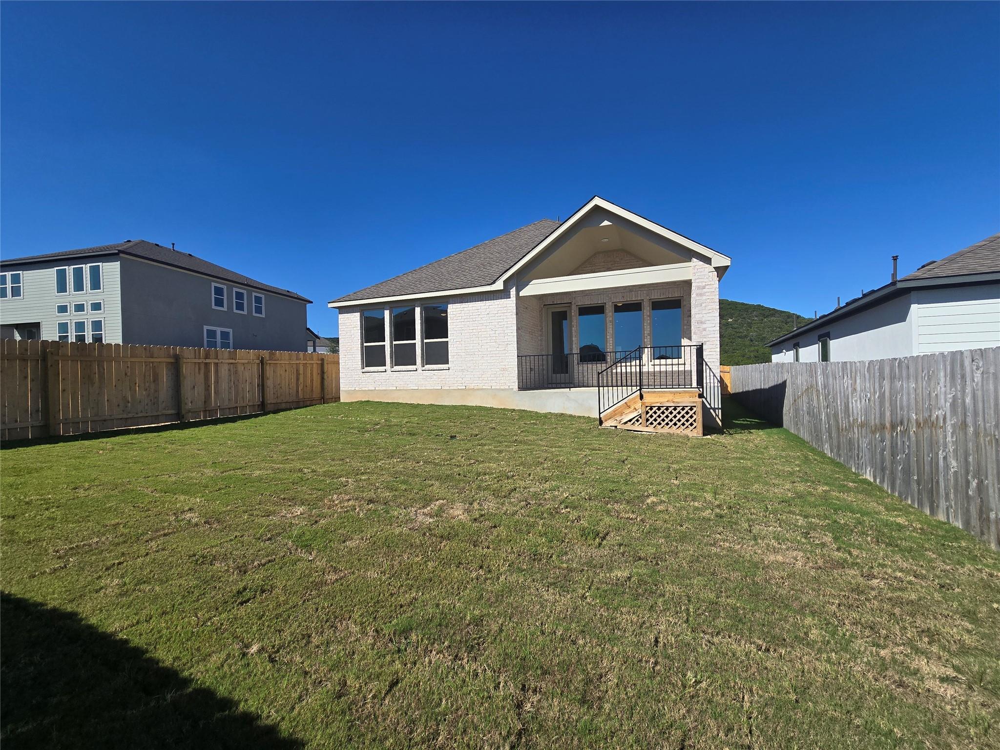 8512 Red Bottle Brush Rd Property Photo 16
