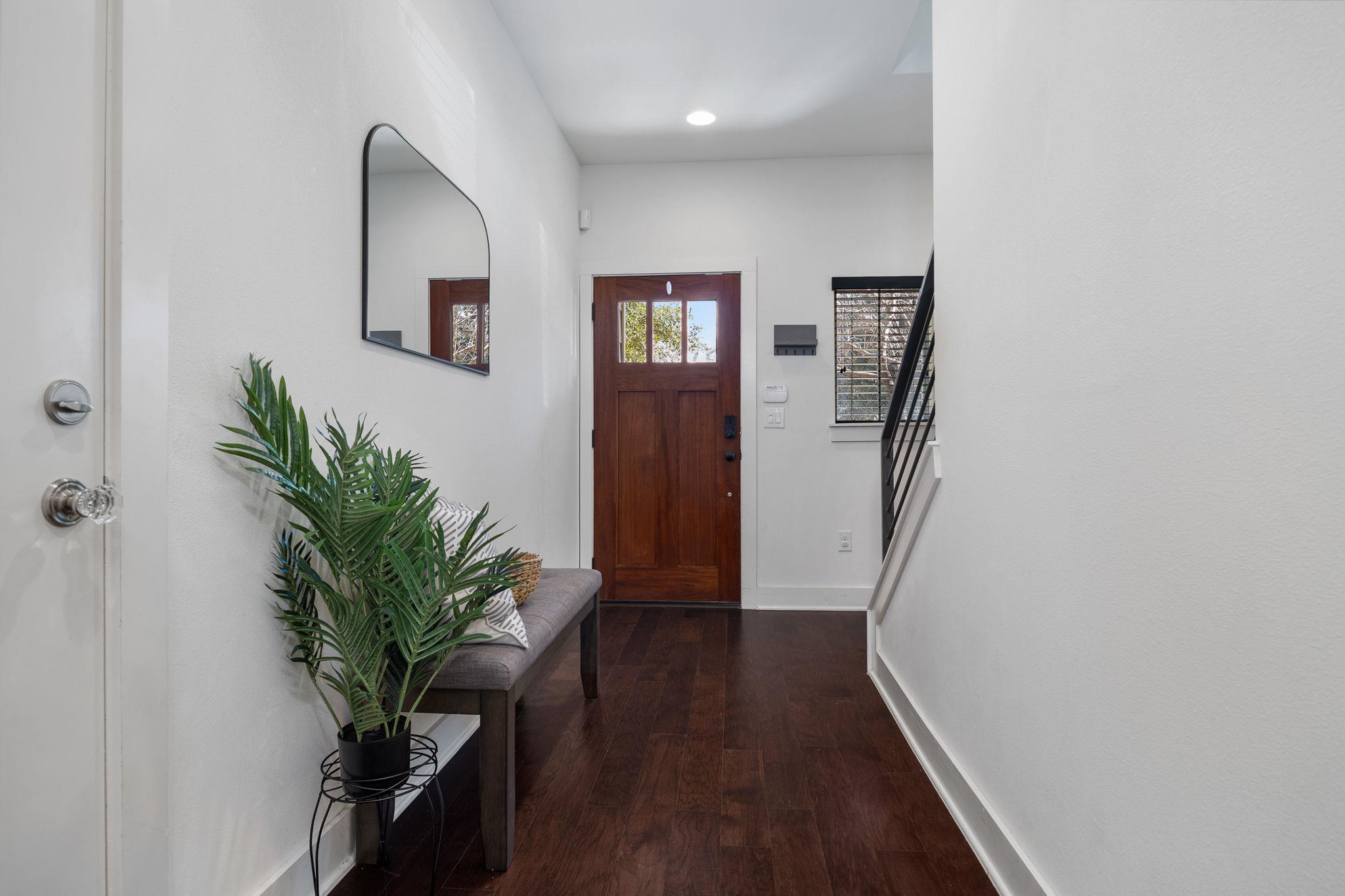 2703 Halcyon Dr 8 Property Photo 4