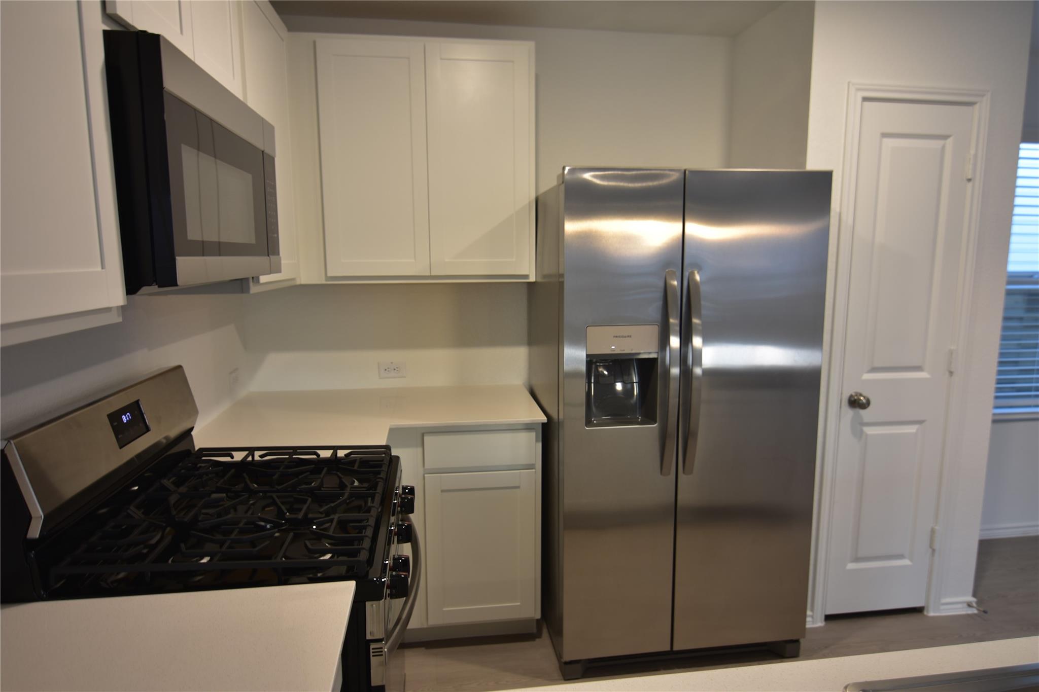 343 Keefer None Property Photo 6