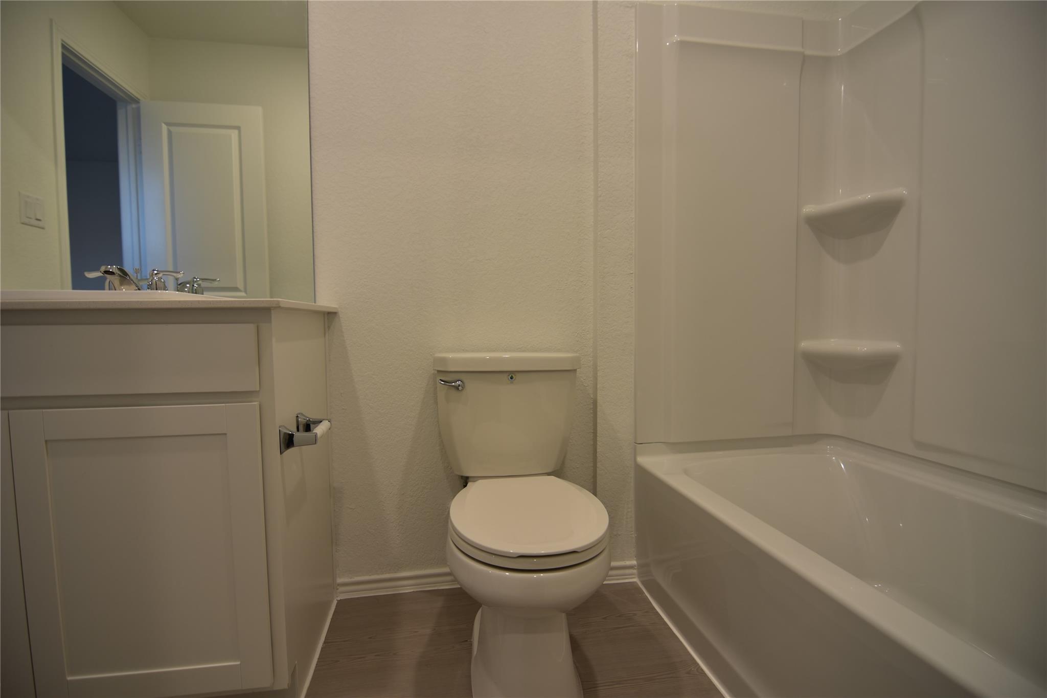 343 Keefer None Property Photo 28