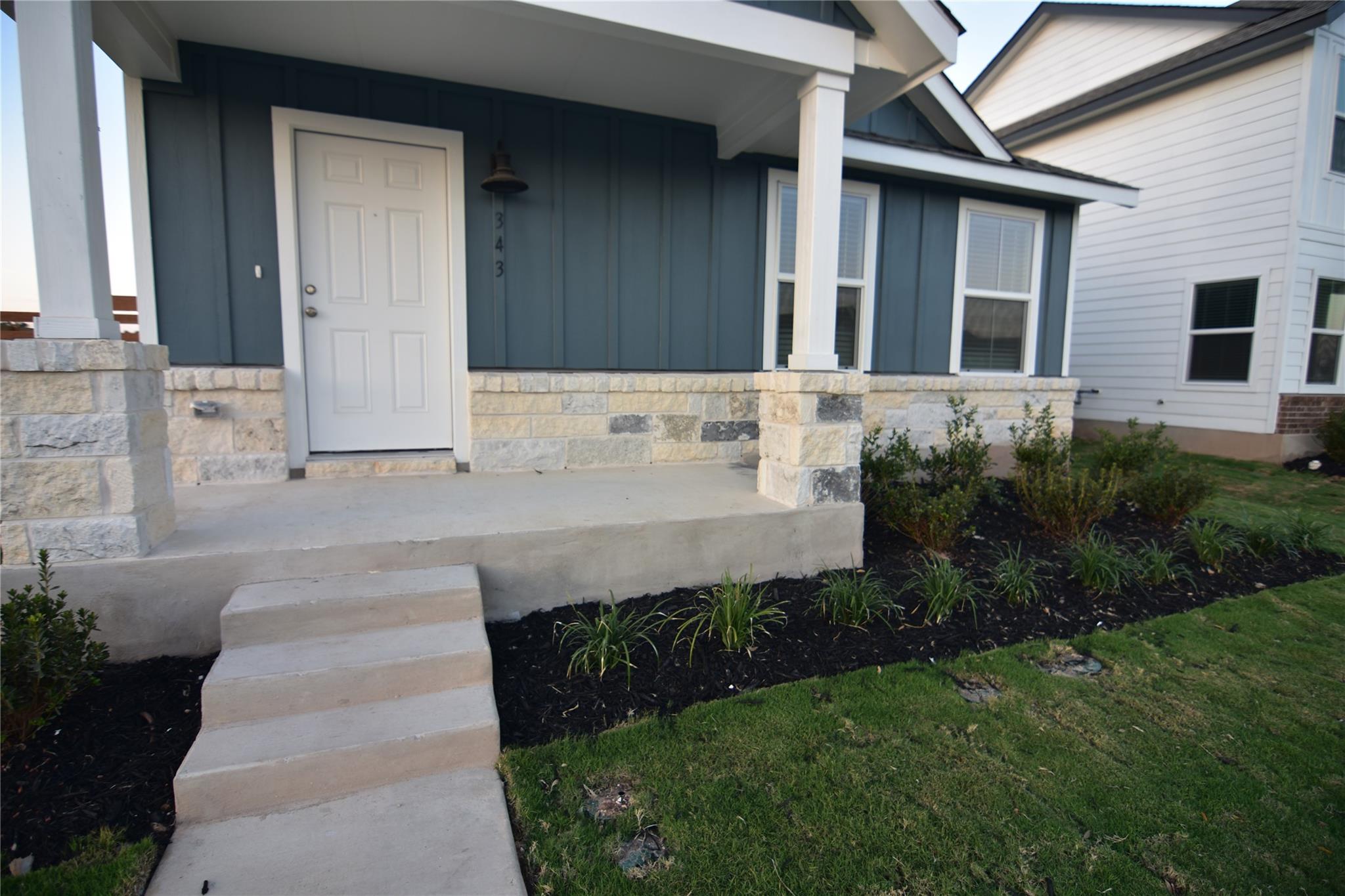 343 Keefer None Property Photo 35
