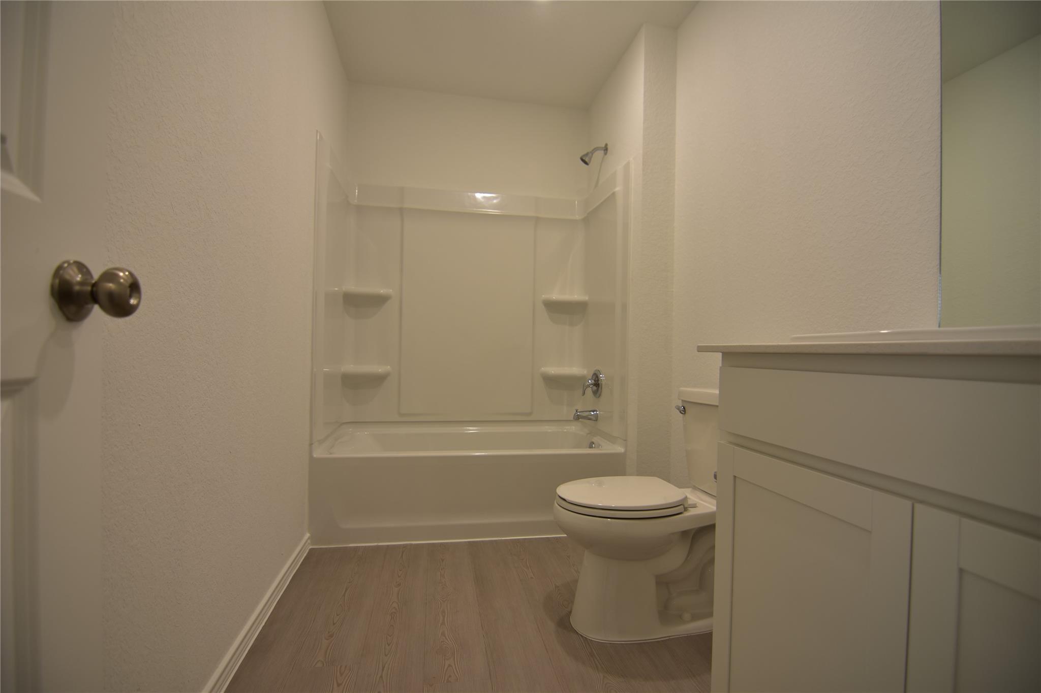 343 Keefer None Property Photo 38