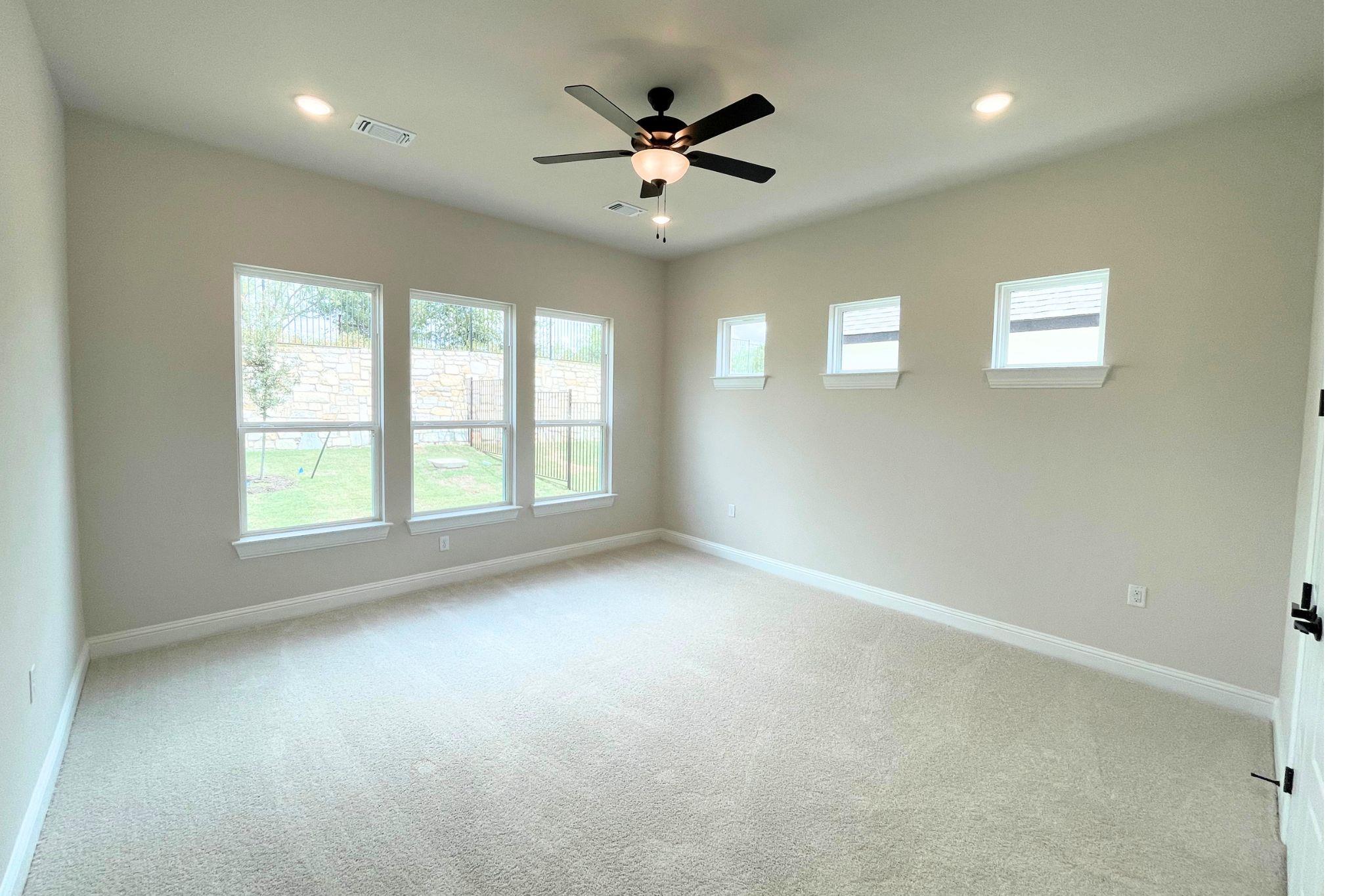 9609 Gladsome Path Property Photo 17