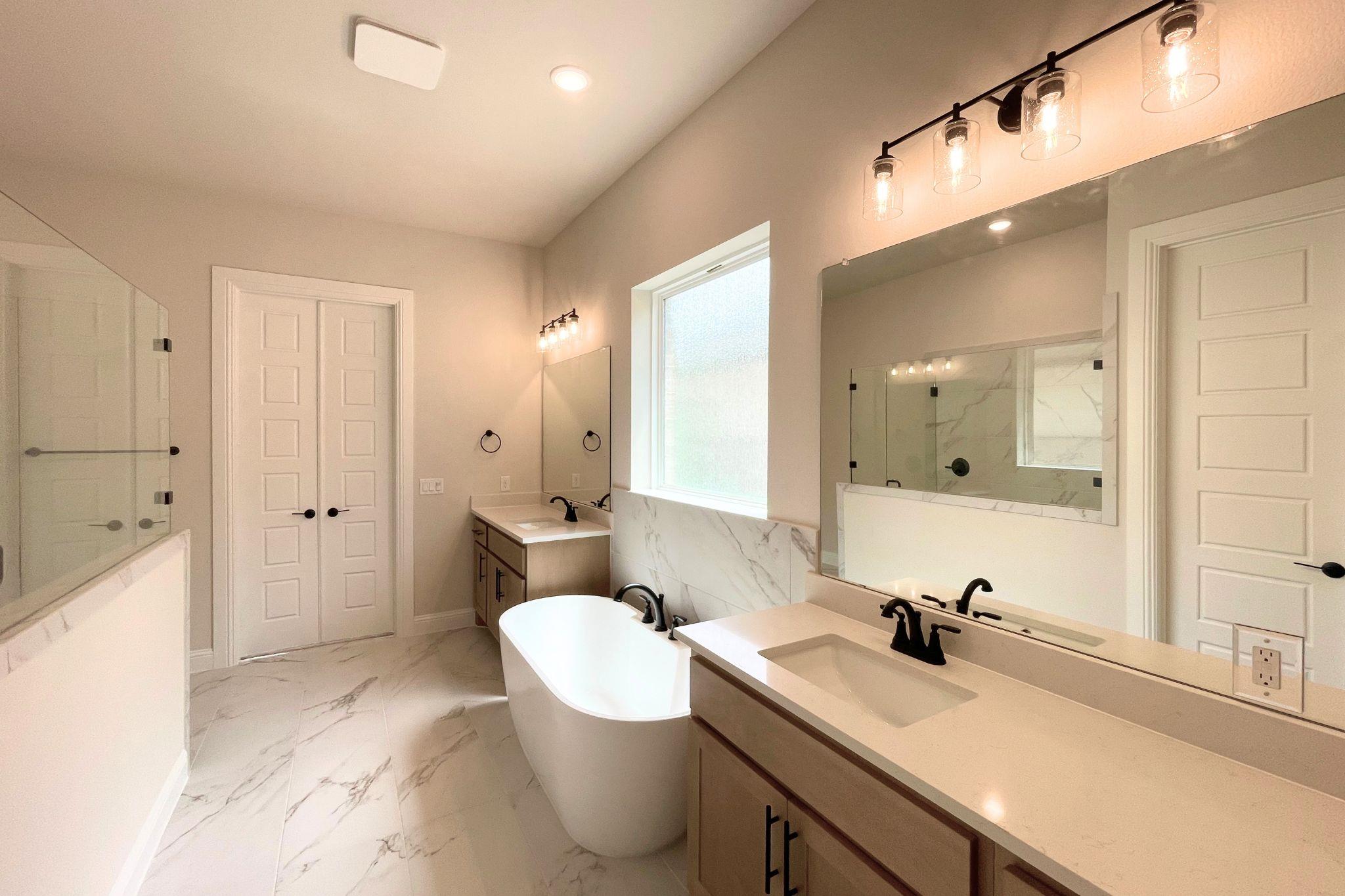9609 Gladsome Path Property Photo 22