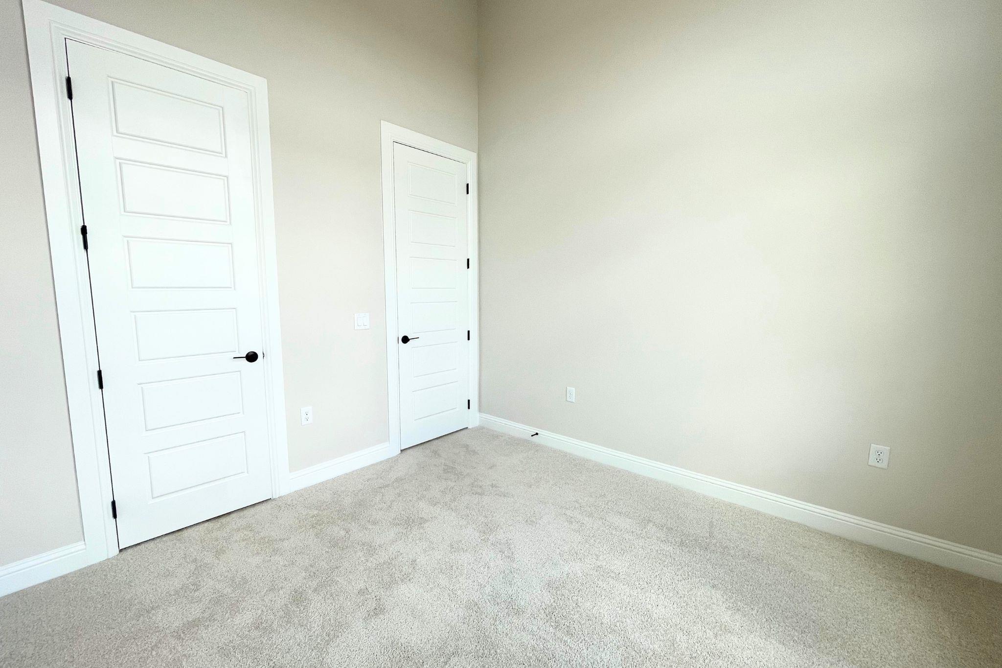 9609 Gladsome Path Property Photo 28