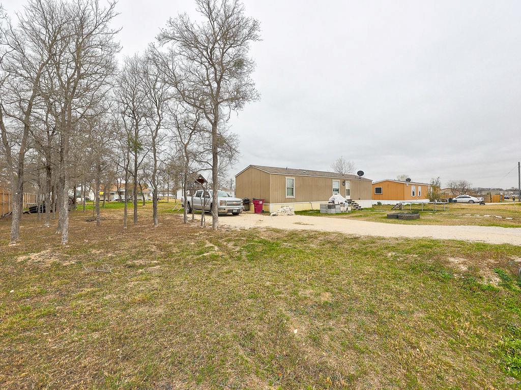 230 Gato Rd Property Photo 4