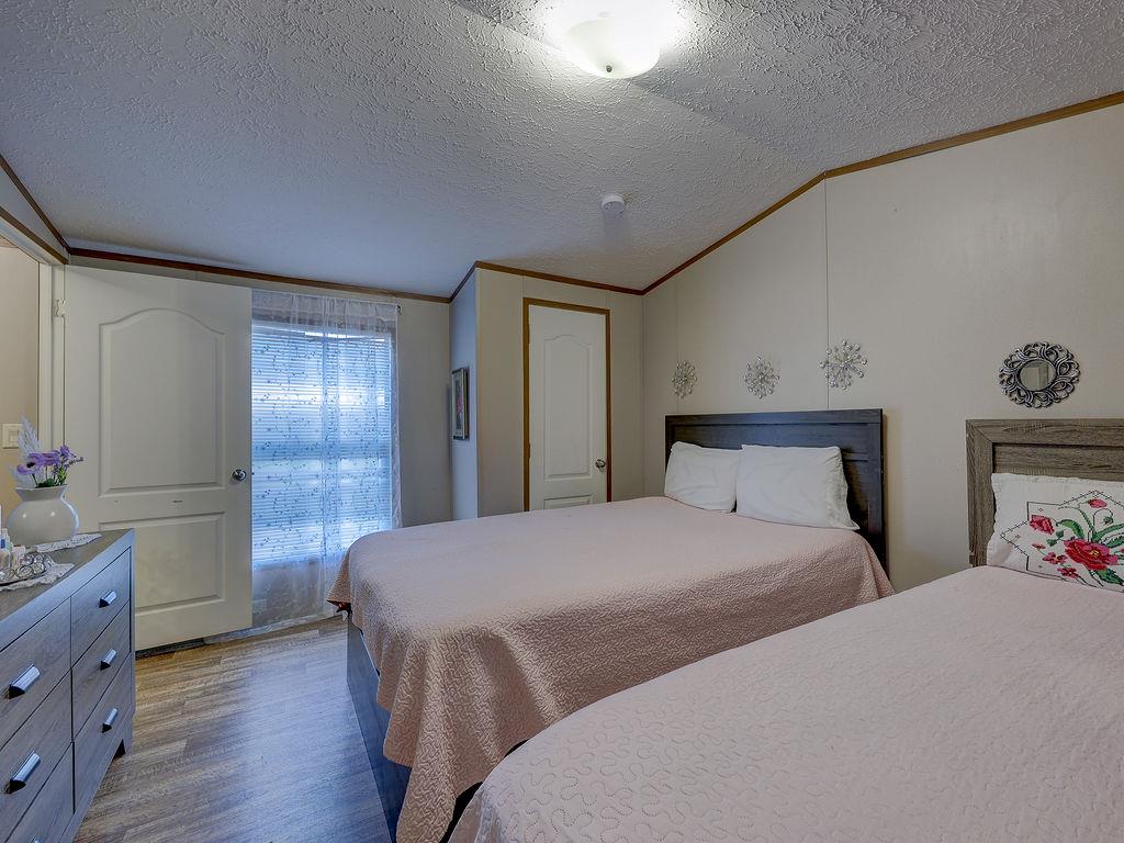 230 Gato Rd Property Photo 10