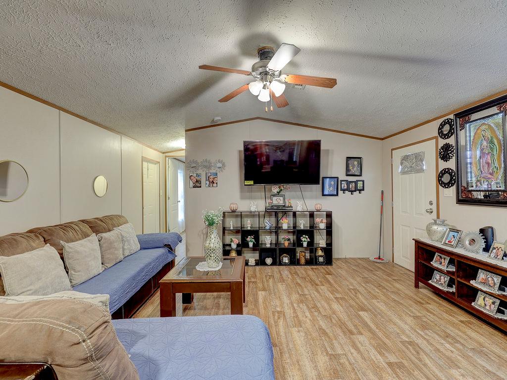 230 Gato Rd Property Photo 17