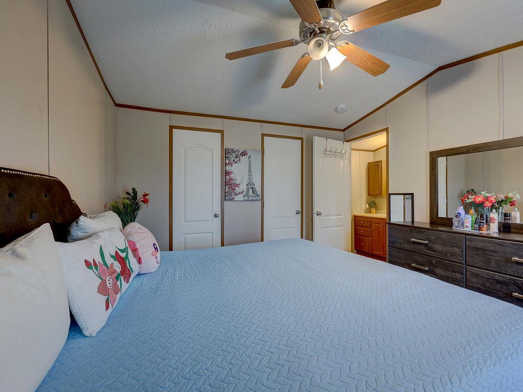 230 Gato Rd Property Photo 26