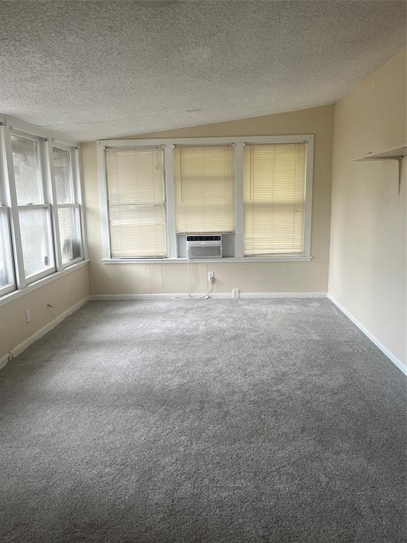 4627 Depew Ave Property Photo 18