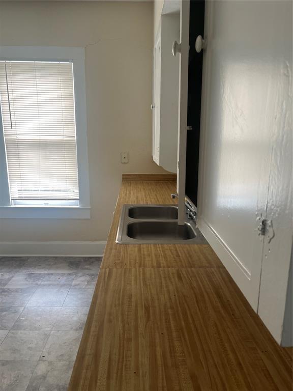 4627 Depew Ave Property Photo 22
