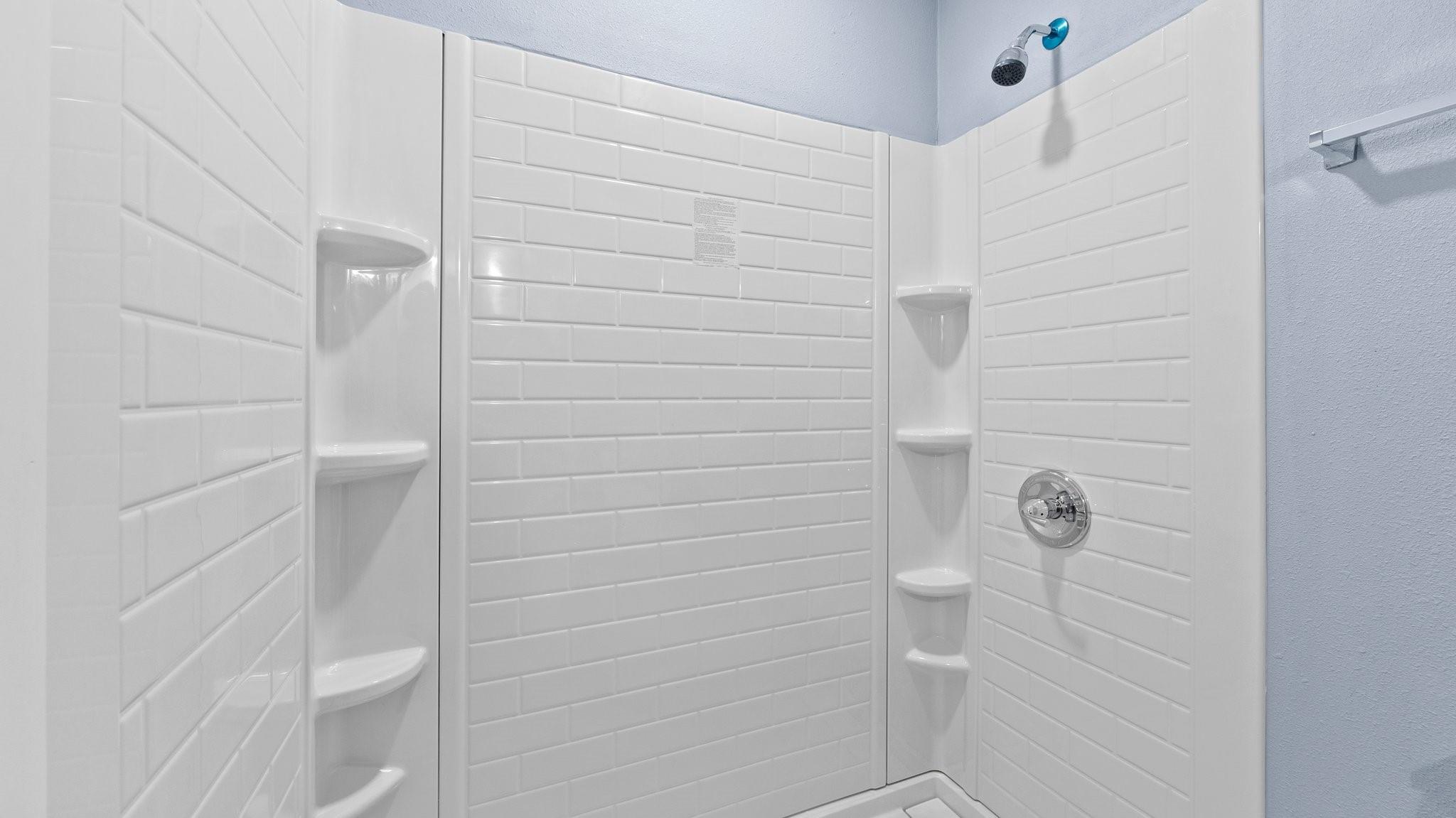 1112 Village Green Dr Property Photo 20