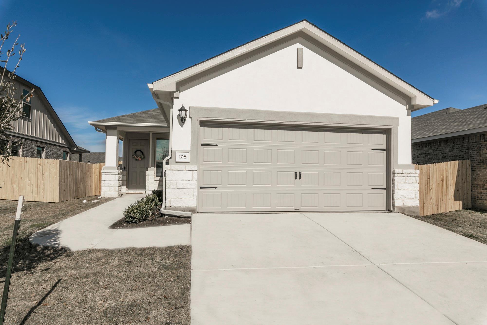 108 Otella St Property Photo 1