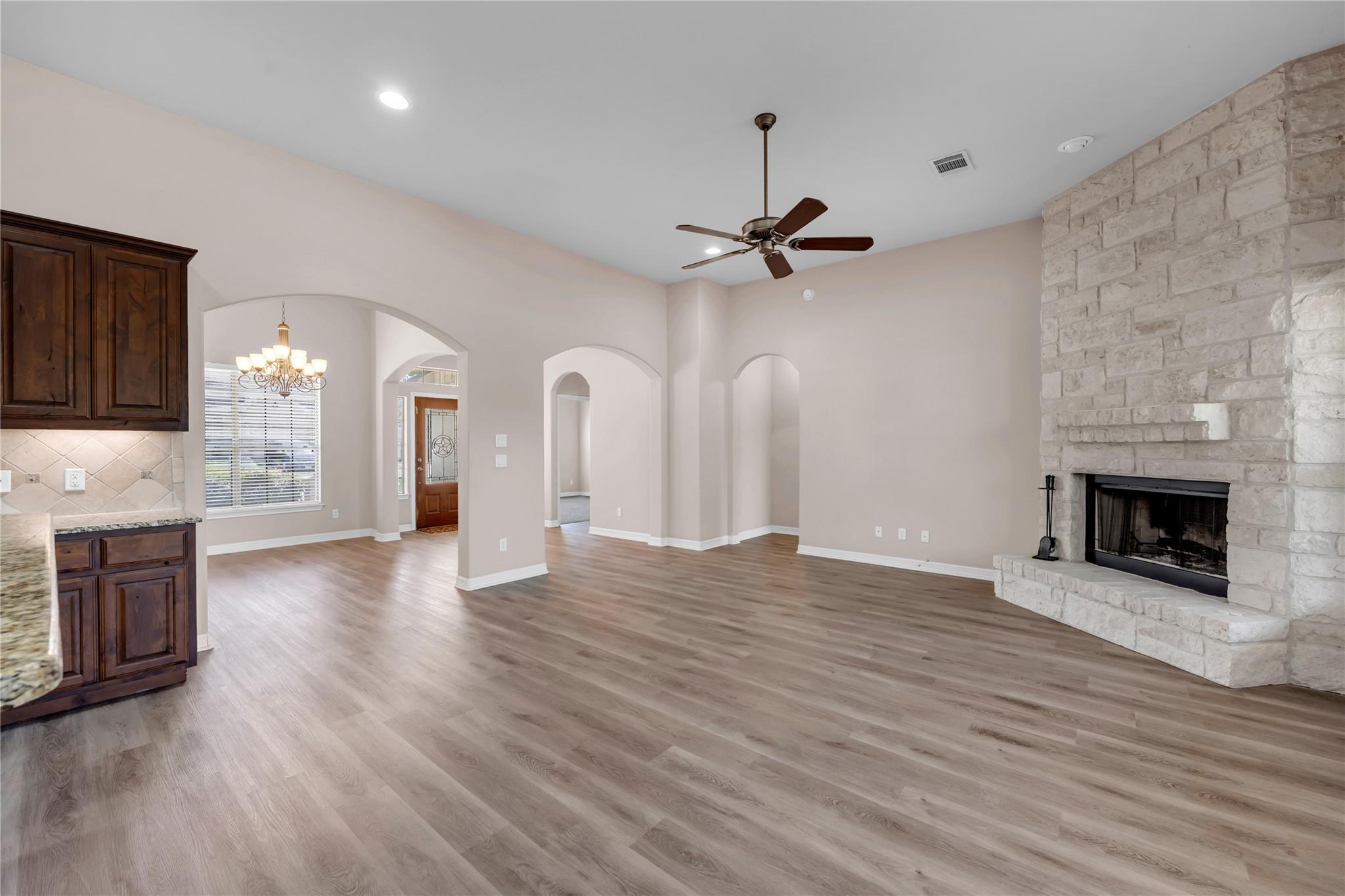 106 Alexander Ave Property Photo 7