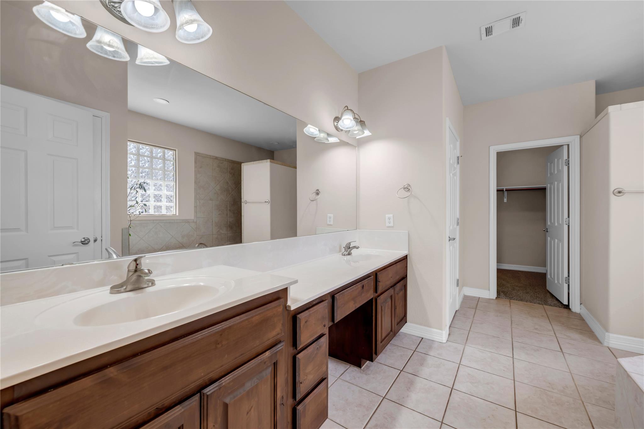 106 Alexander Ave Property Photo 16