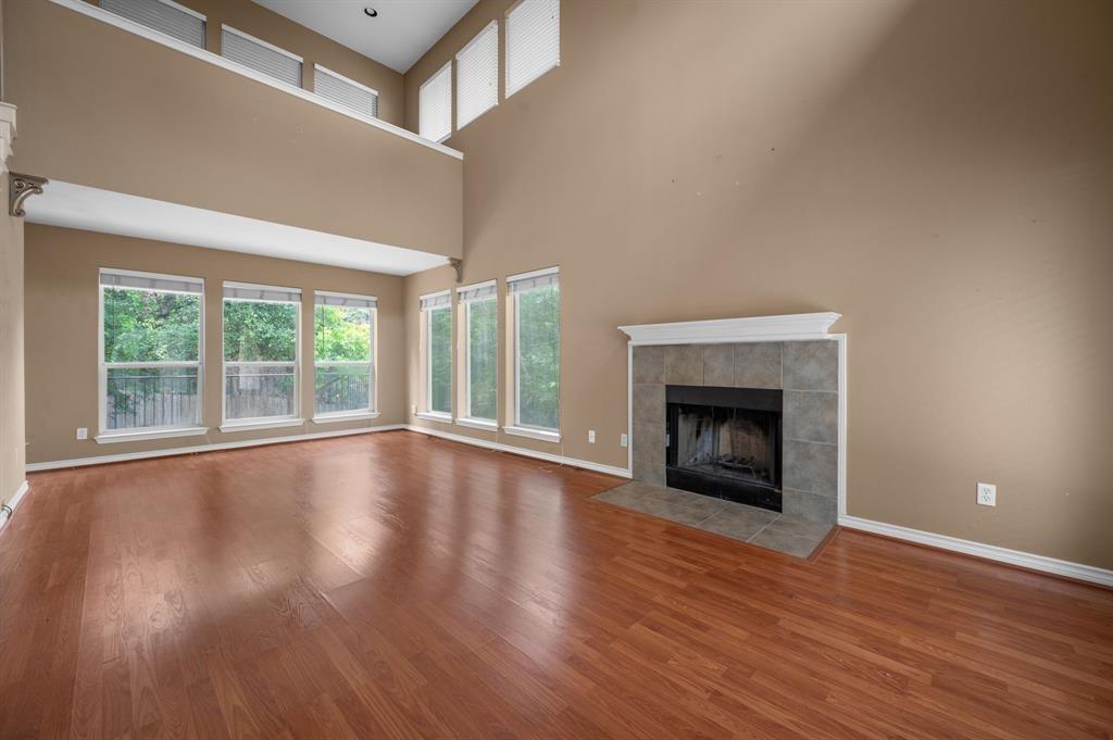 5306 Beacon Dr #d Property Photo 2