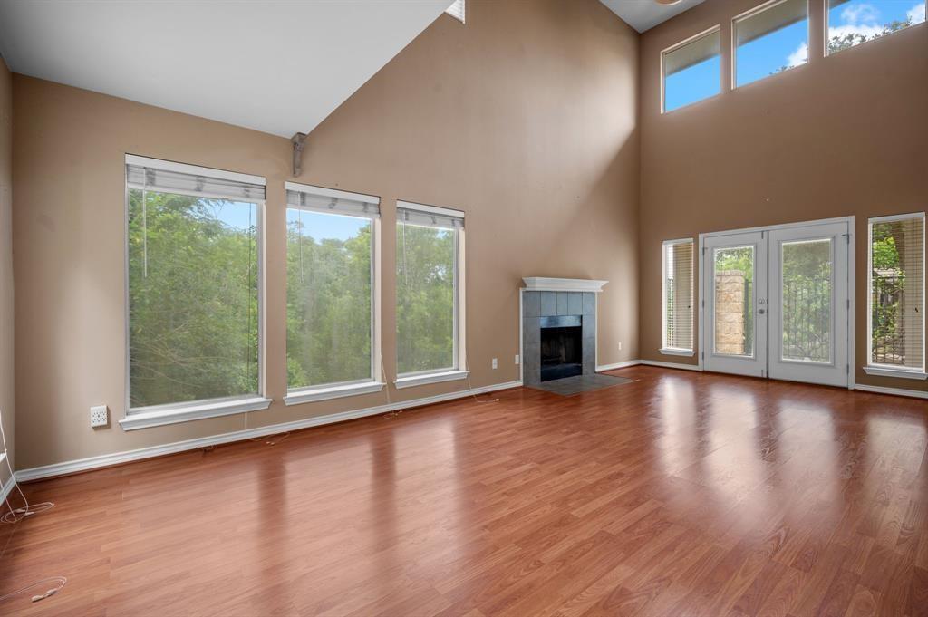 5306 Beacon Dr #d Property Photo 3