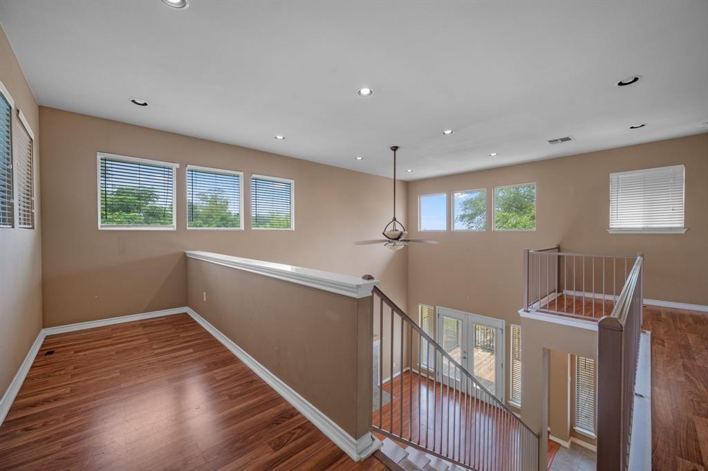 5306 Beacon Dr #d Property Photo 12