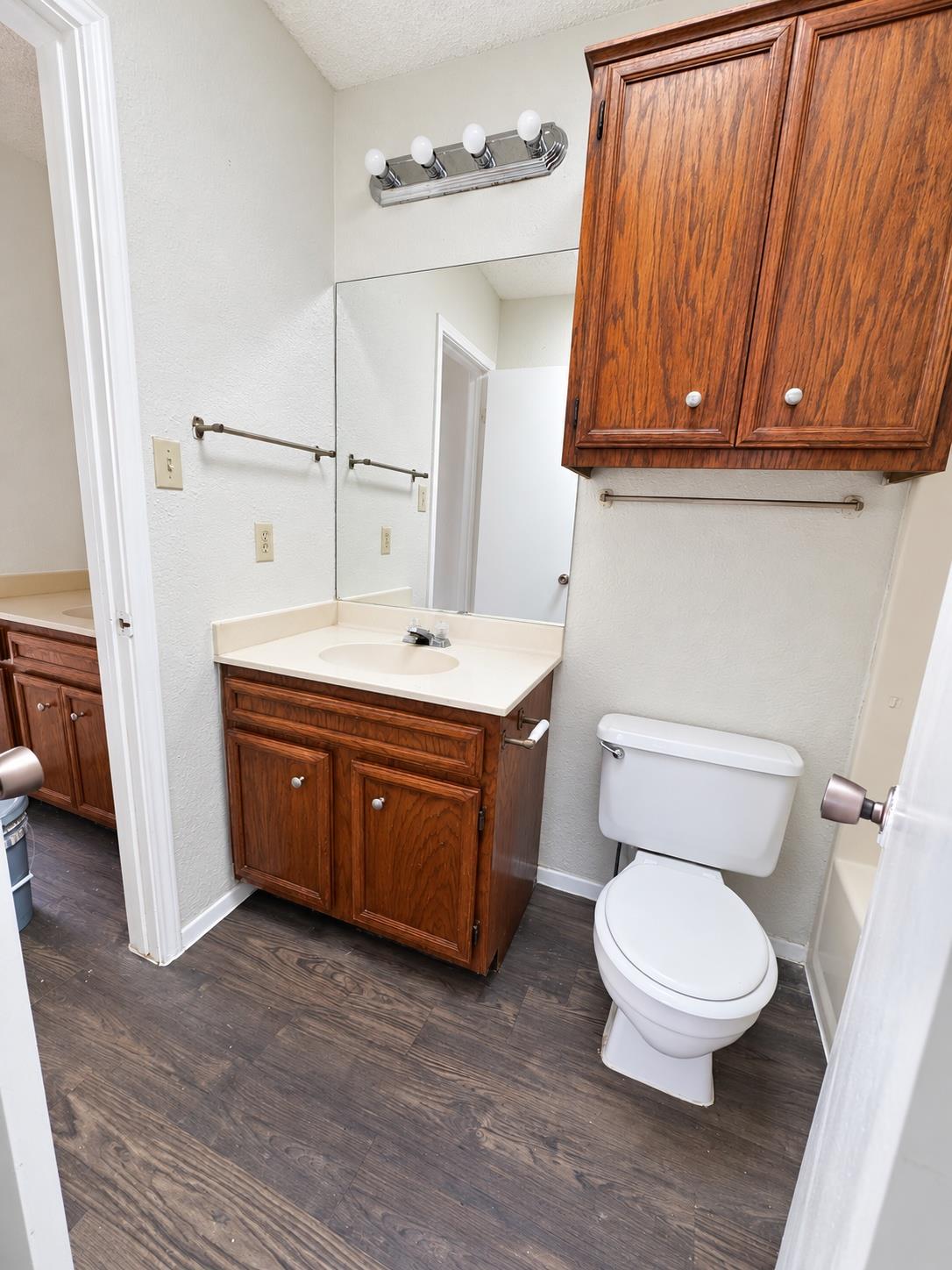 3515 Rollingway Cv #b Property Photo 8