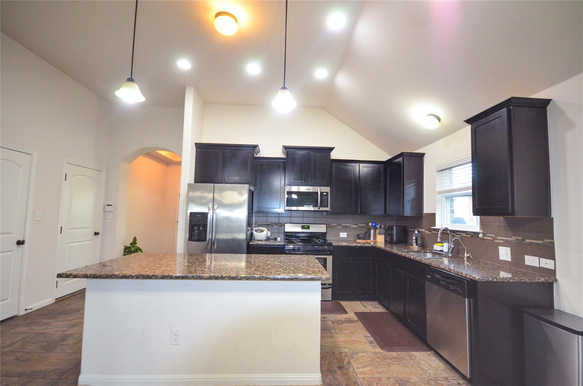 5632 Sabbia Dr Property Photo 3