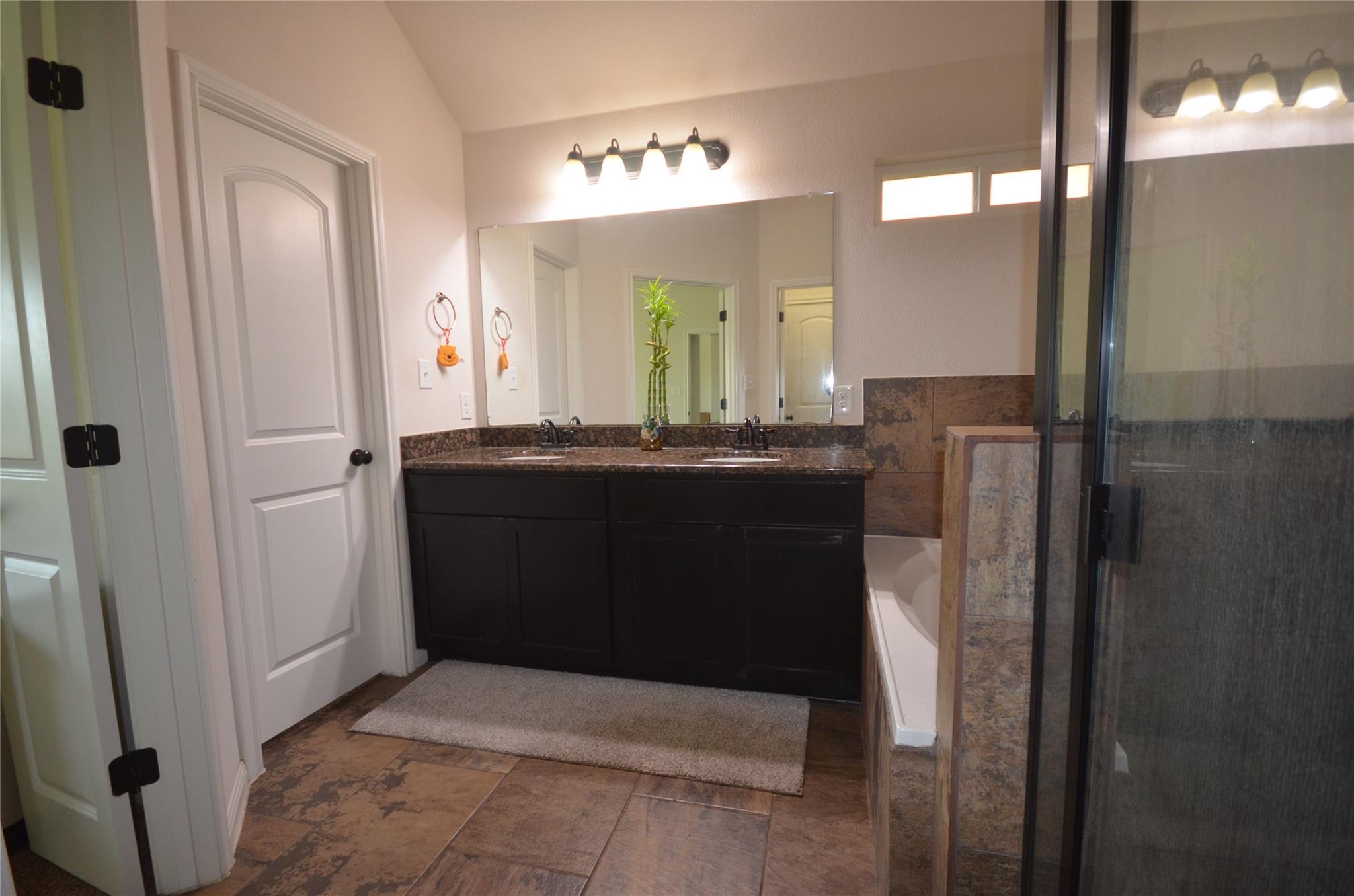 5632 Sabbia Dr Property Photo 6