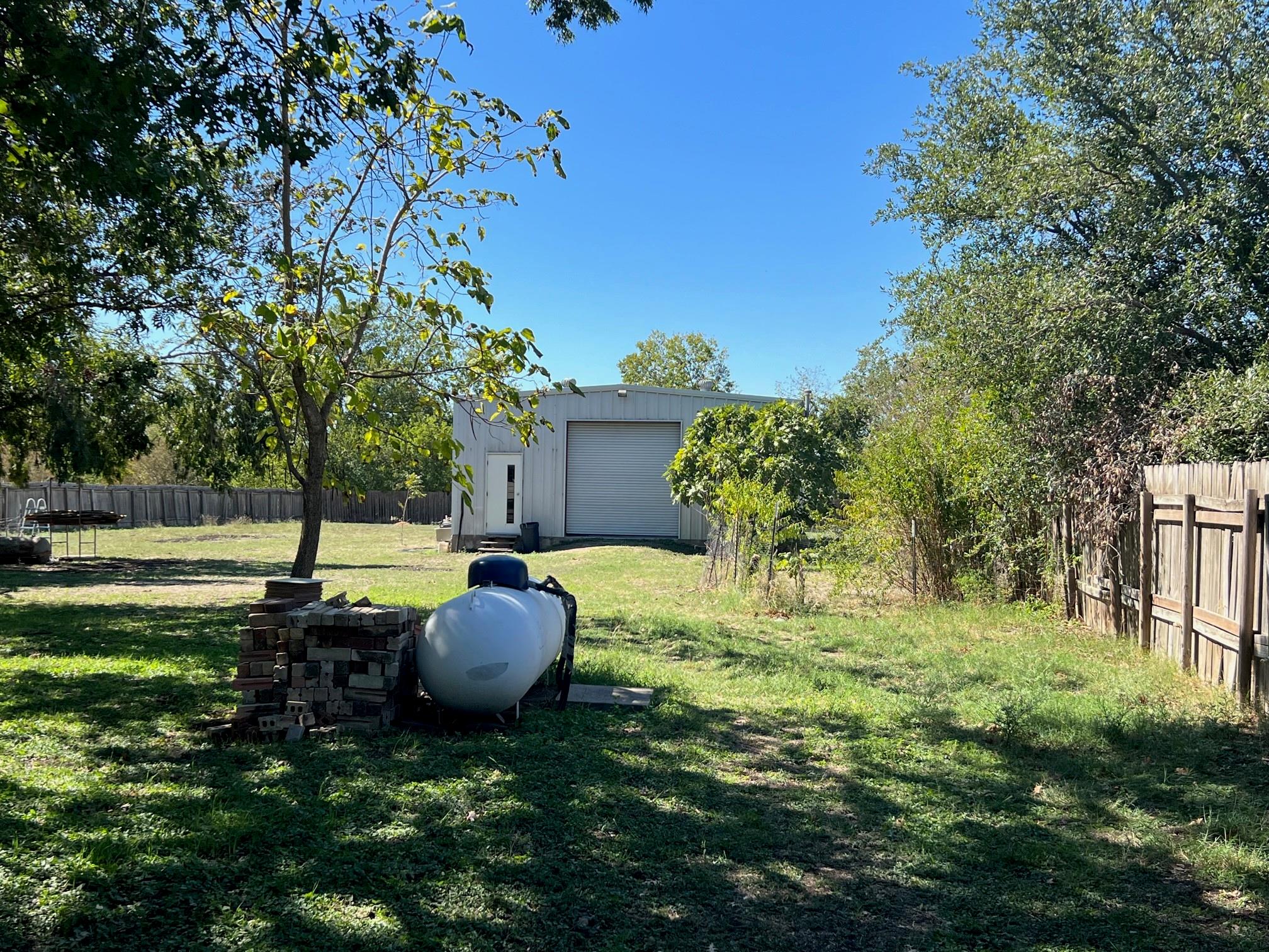 217 Green Pasture Dr Property Photo 6