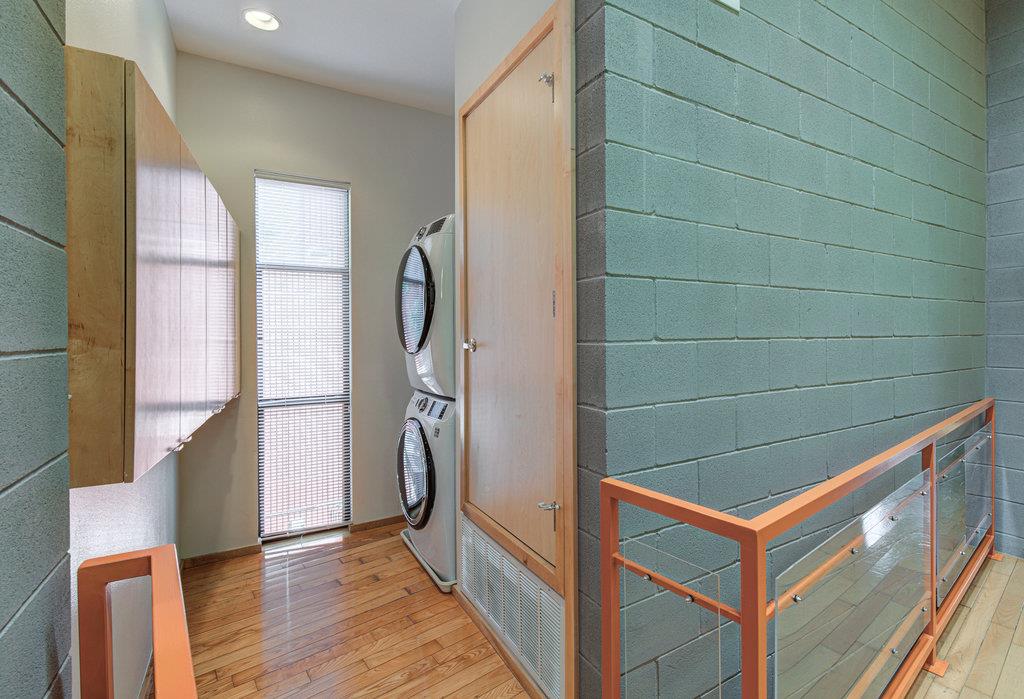 515 El Paso St #b Property Photo 13