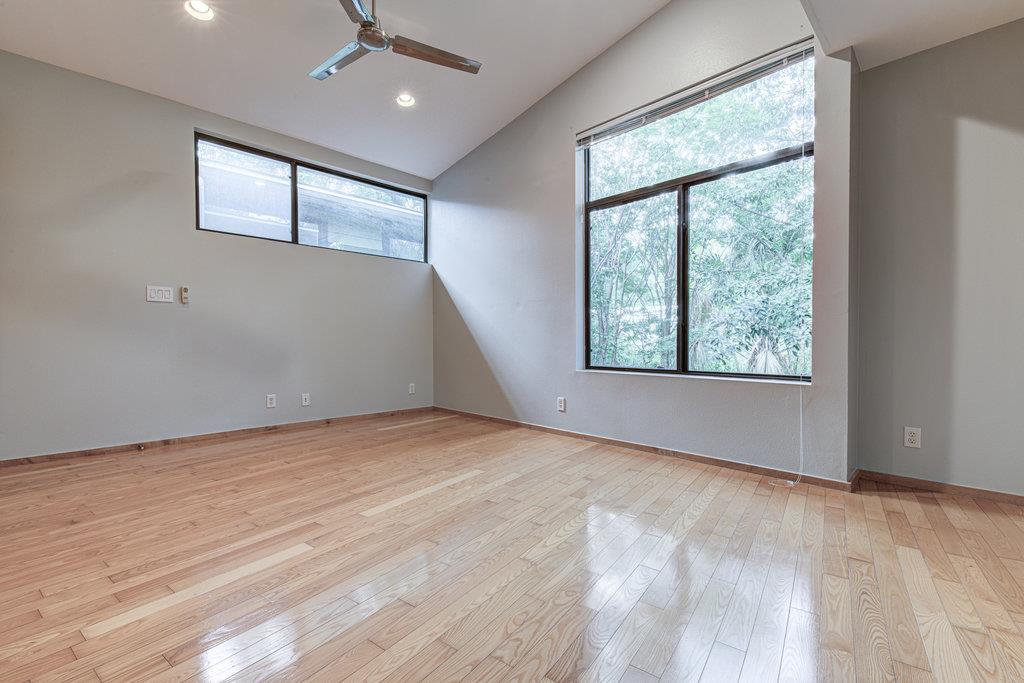 515 El Paso St #b Property Photo 19