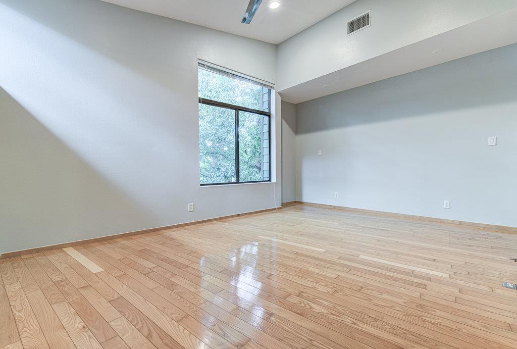 515 El Paso St #b Property Photo 22