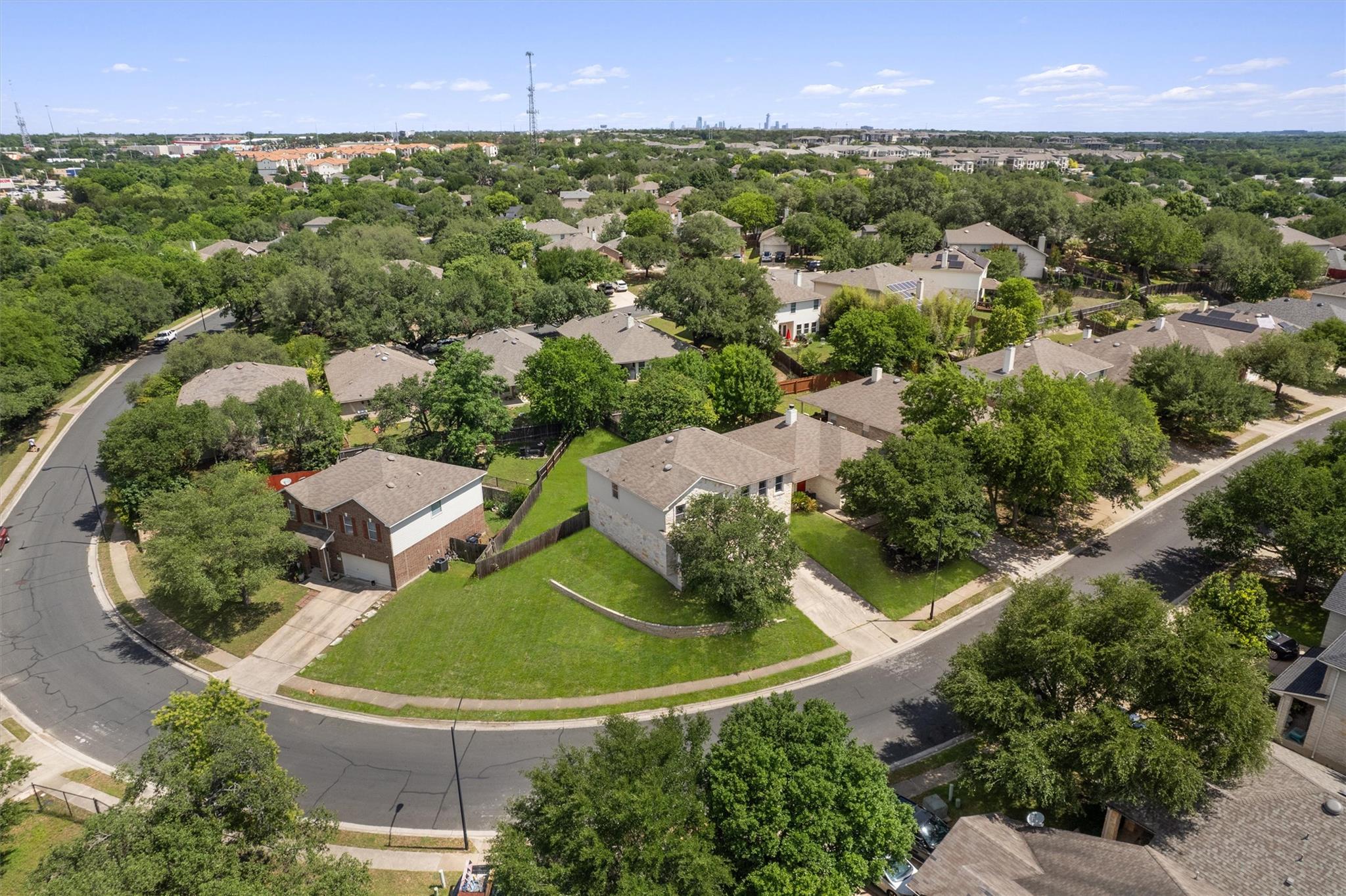 1816 Melissa Oaks Ln Property Photo