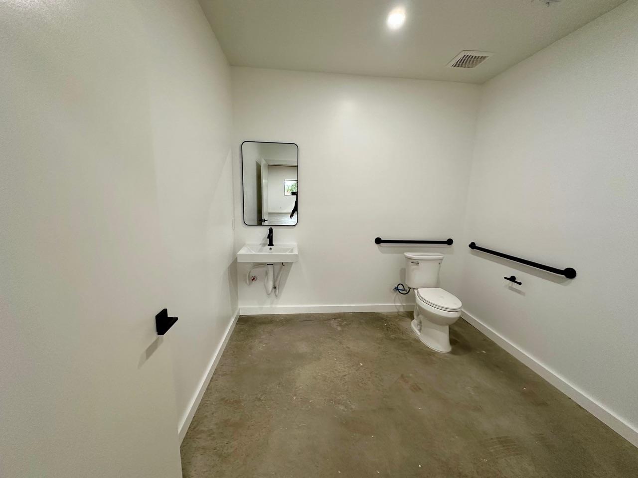 10020 Darden Hill Rd #802 Property Photo 6