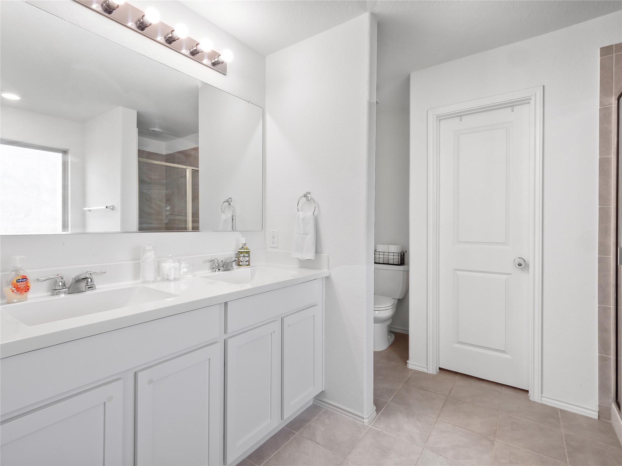 109 Comet Dr #3j Property Photo 11
