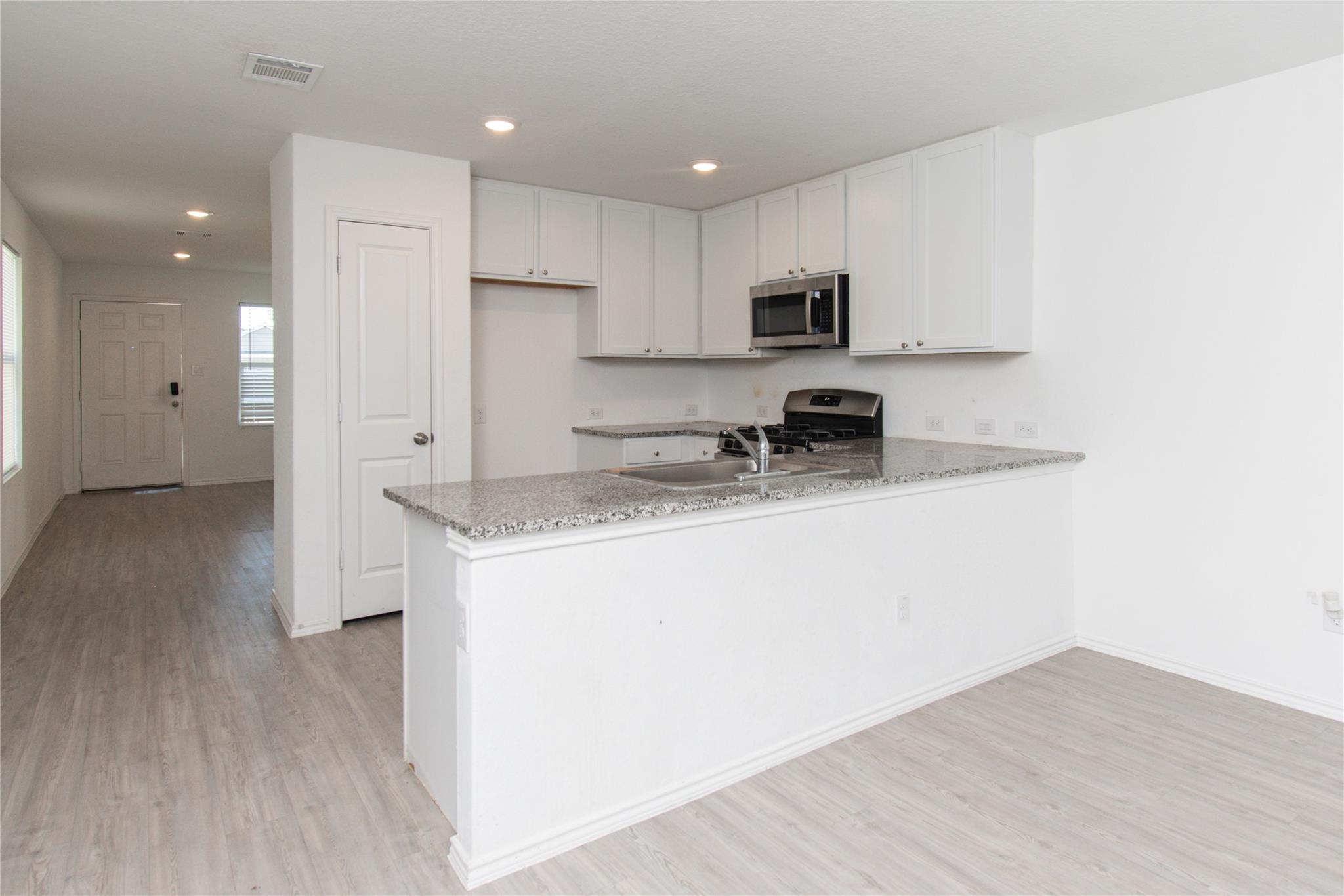 5812 San Geronimo None Property Photo 2