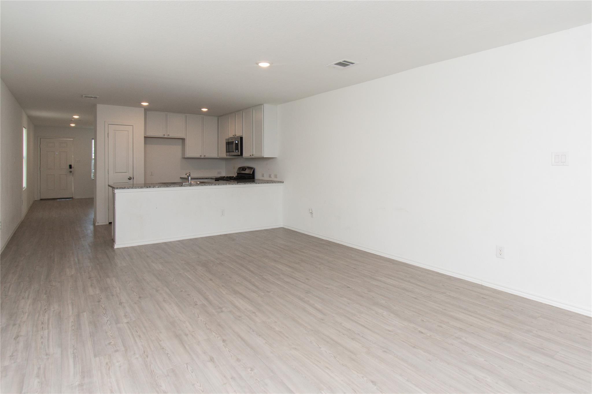 5812 San Geronimo None Property Photo 3