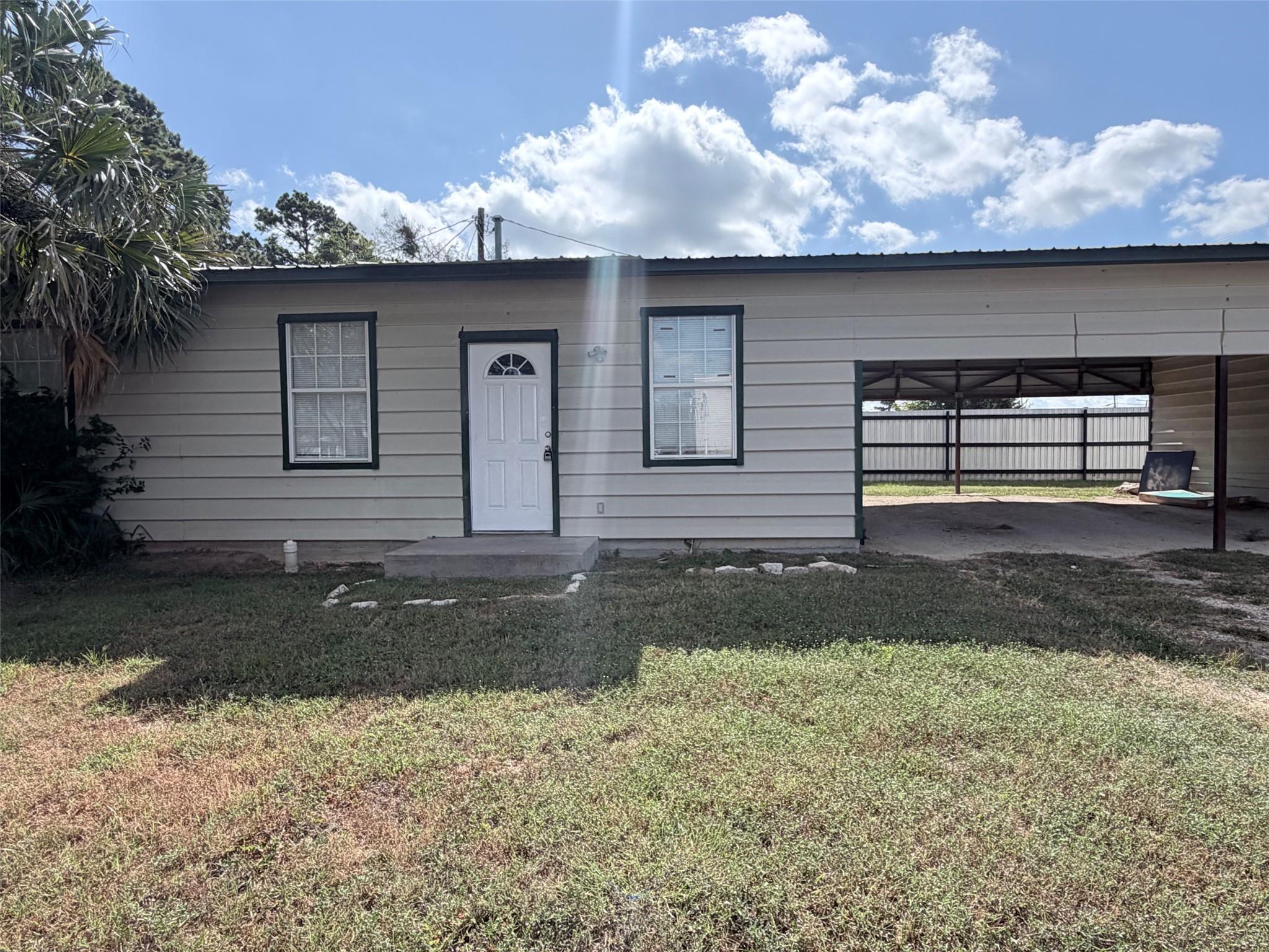 251 Zimmerman Ave #b Property Photo 1