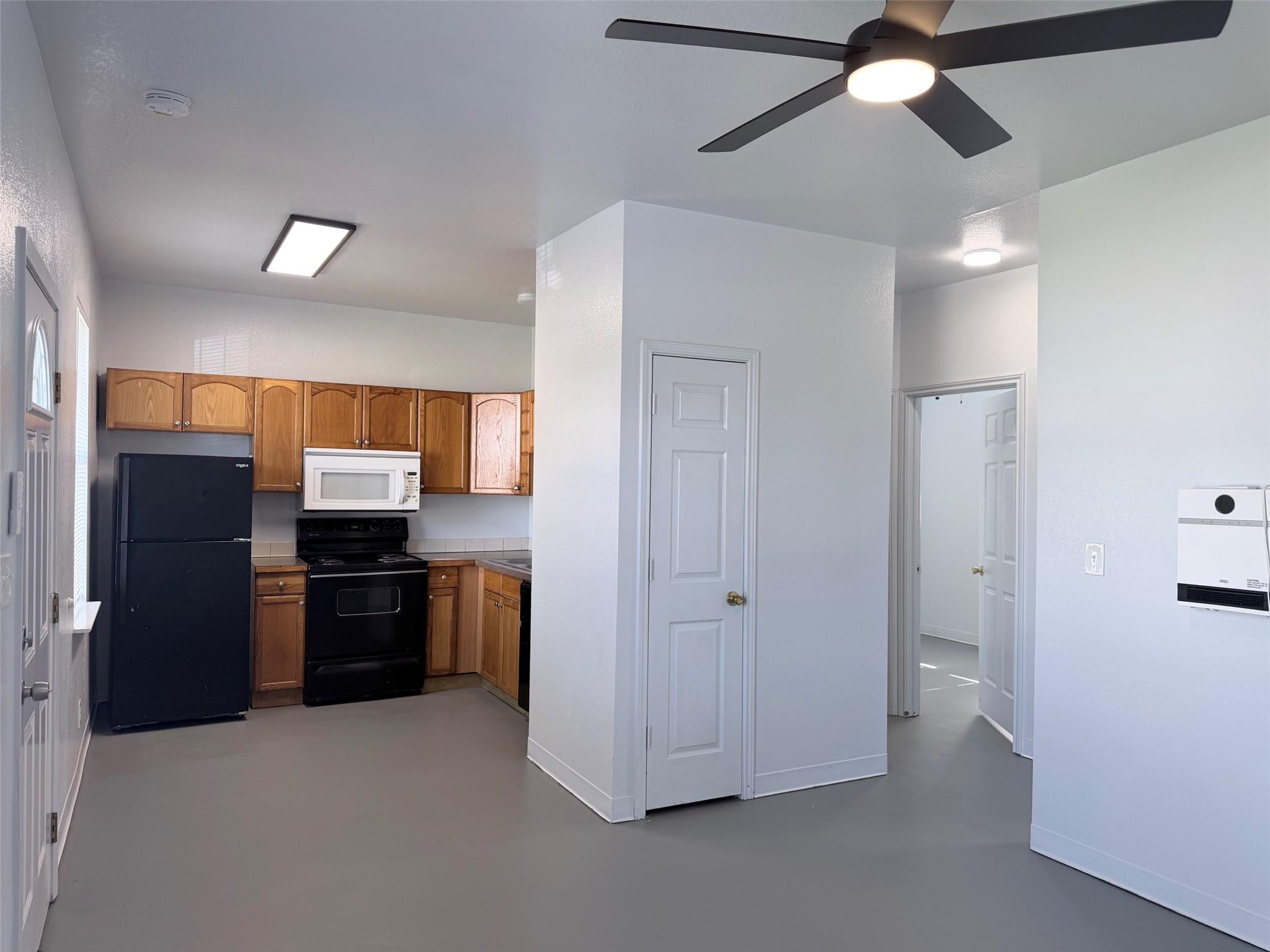 251 Zimmerman Ave #b Property Photo 2