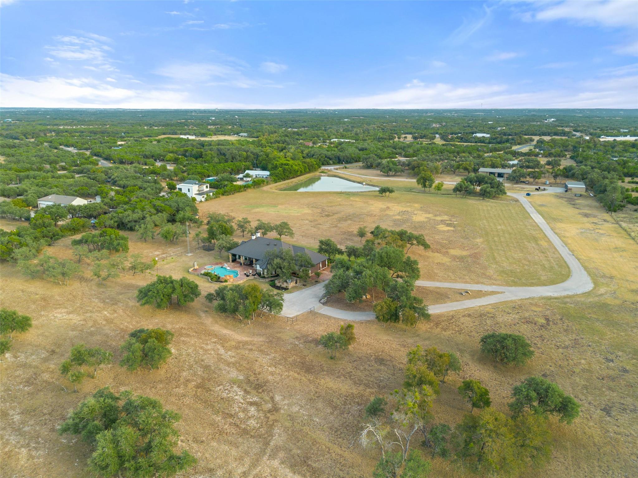 2700 County Road 282 Rd Property Photo 3